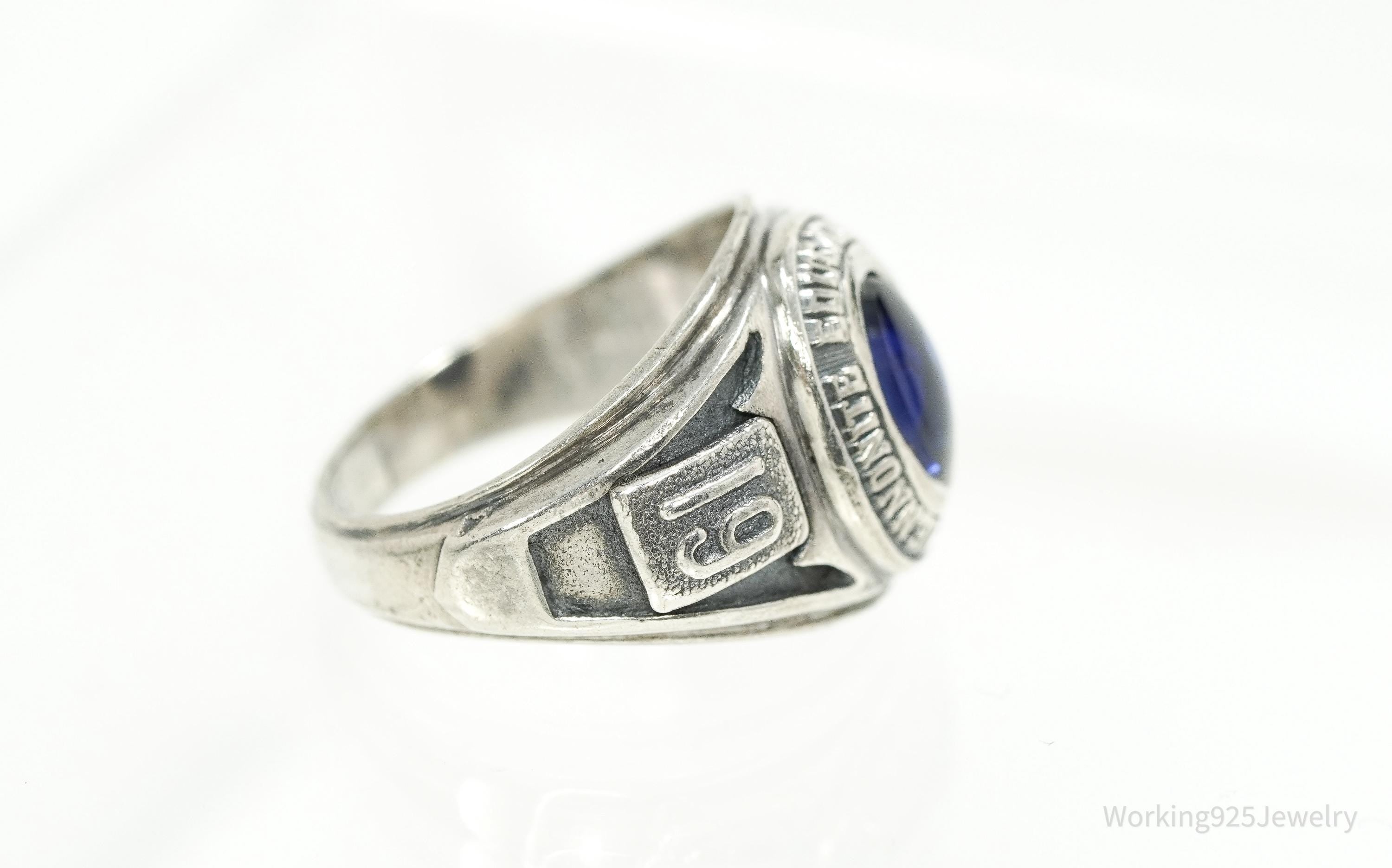 Vintage 1972 Mennonite Educational Institute Blue Sapphire Sterling Silver Ring -Size 5