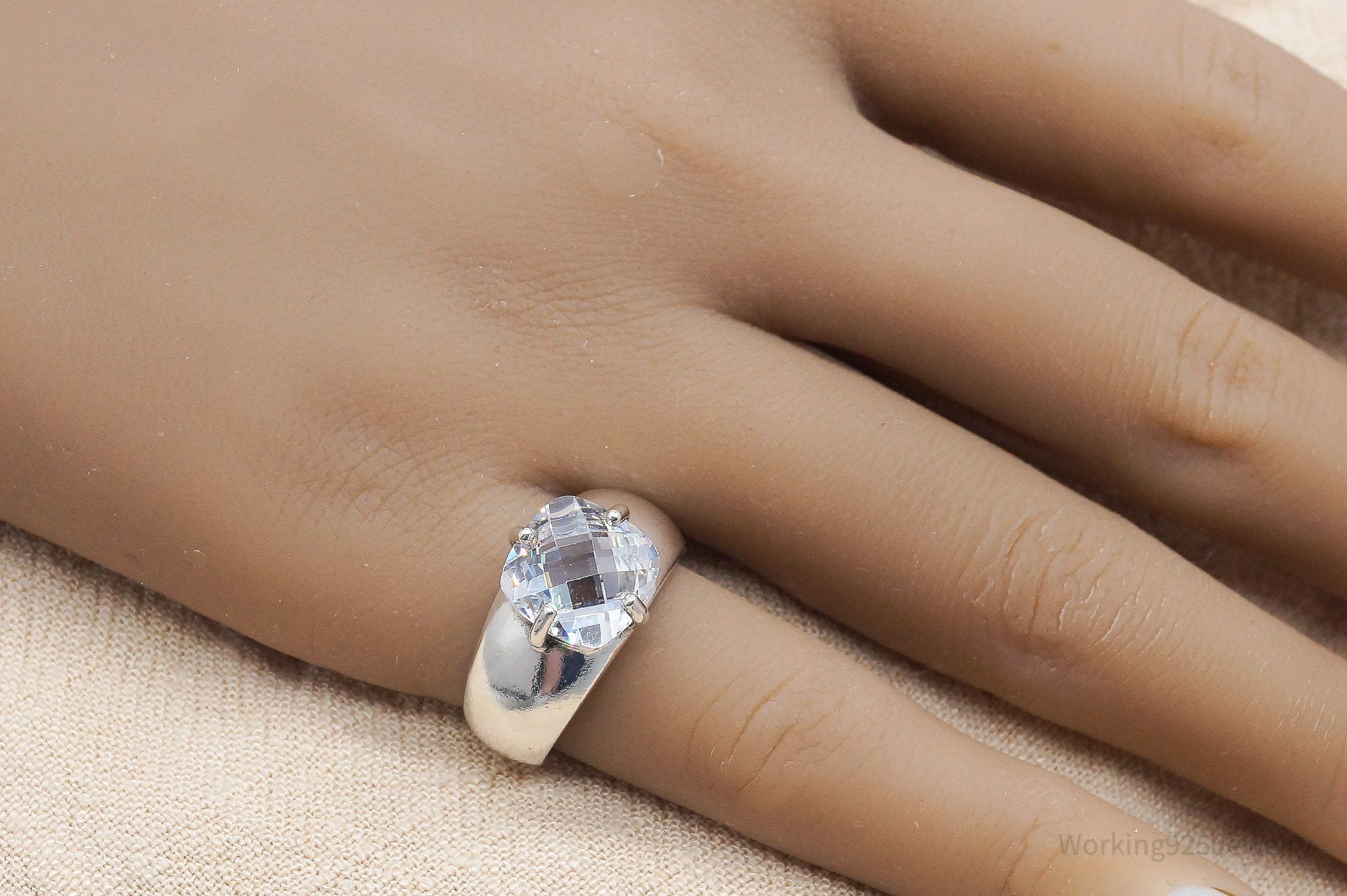 Vintage Cubic Zirconia Sterling Silver Ring - Size 6