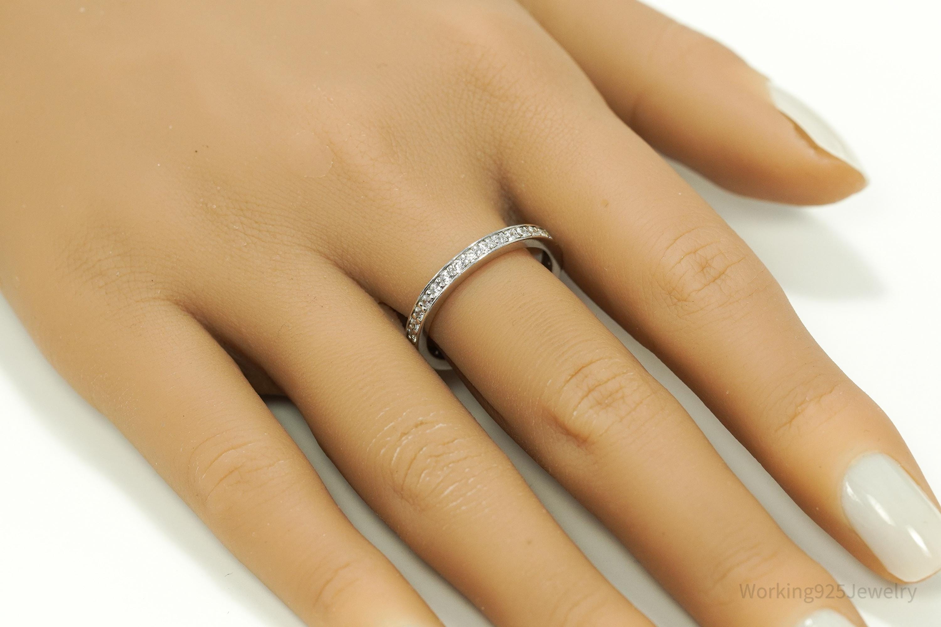 Vintage Cubic Zirconia Sterling Silver Band Ring - Size 9