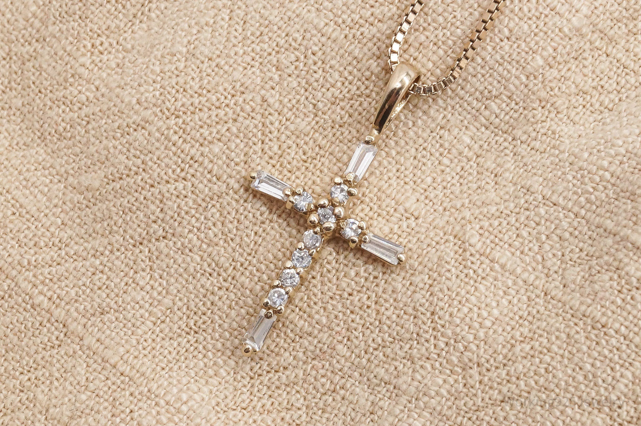 VTG Ross Simons Cubic Zirconia Cross Gold Over Sterling Silver Necklace 18"