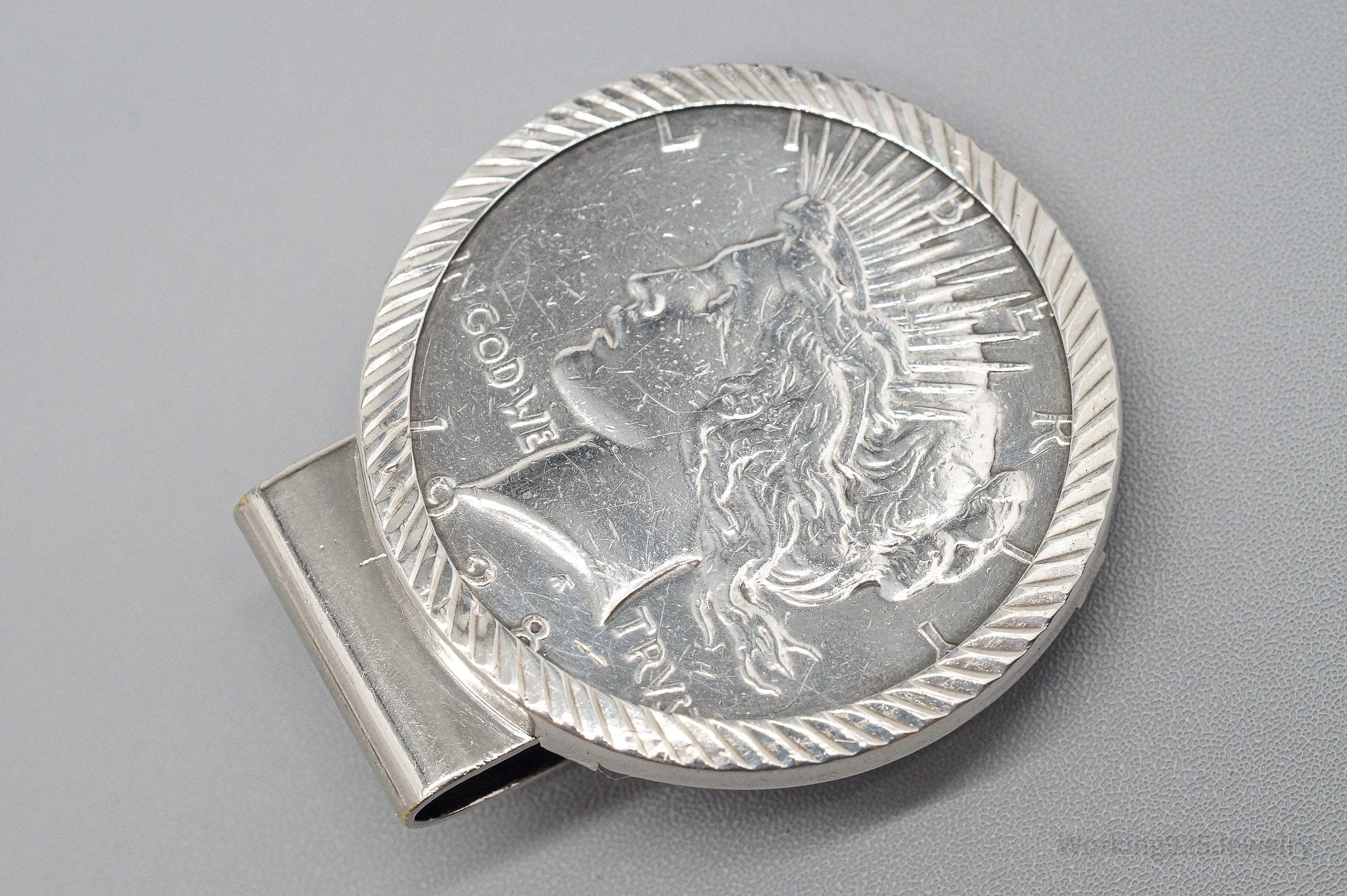 Vintage 1928 Peace Silver Dollar Coin Silver Money Clip