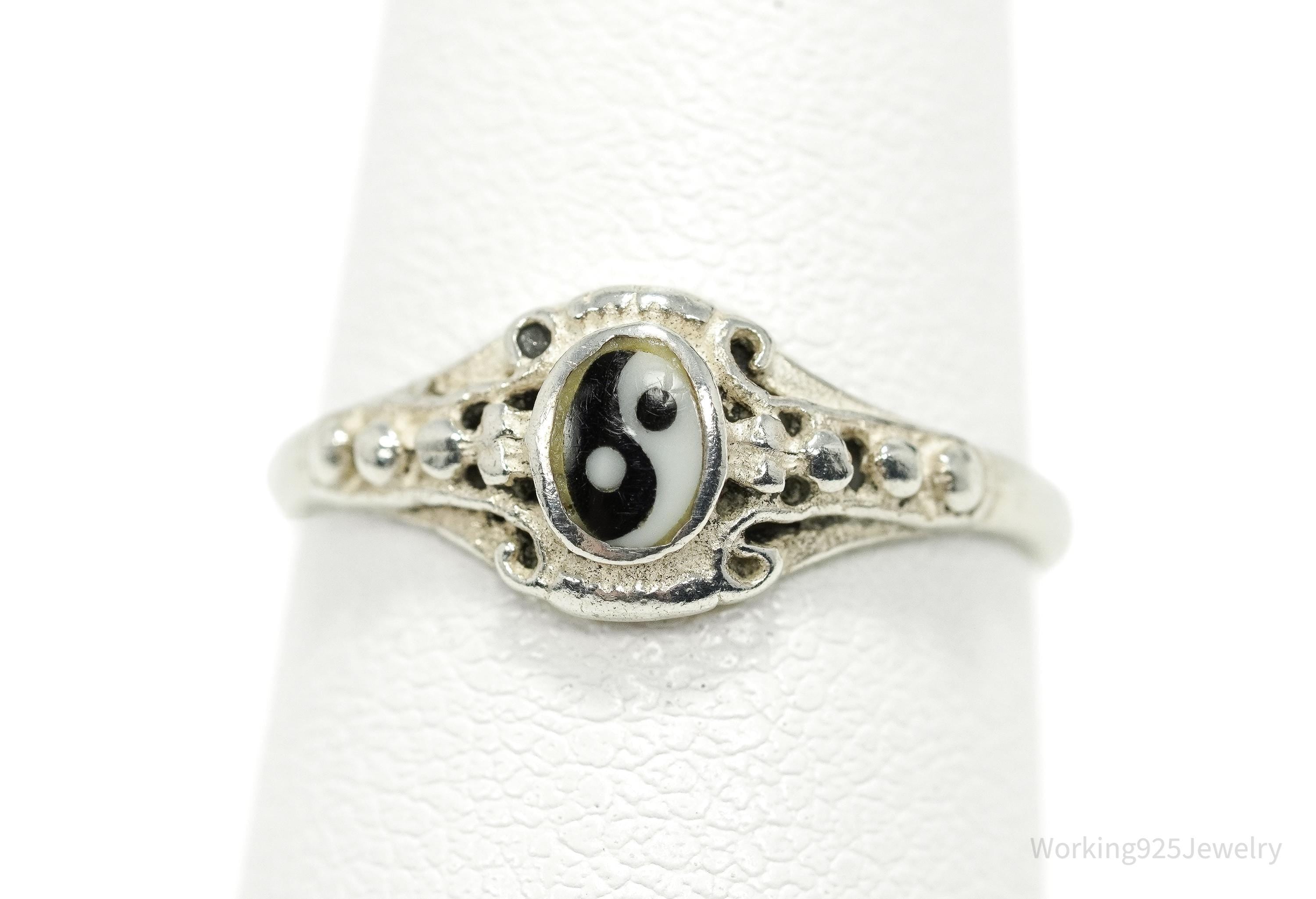 Vintage Yin And Yang Onyx Sterling Silver Ring - Size 6