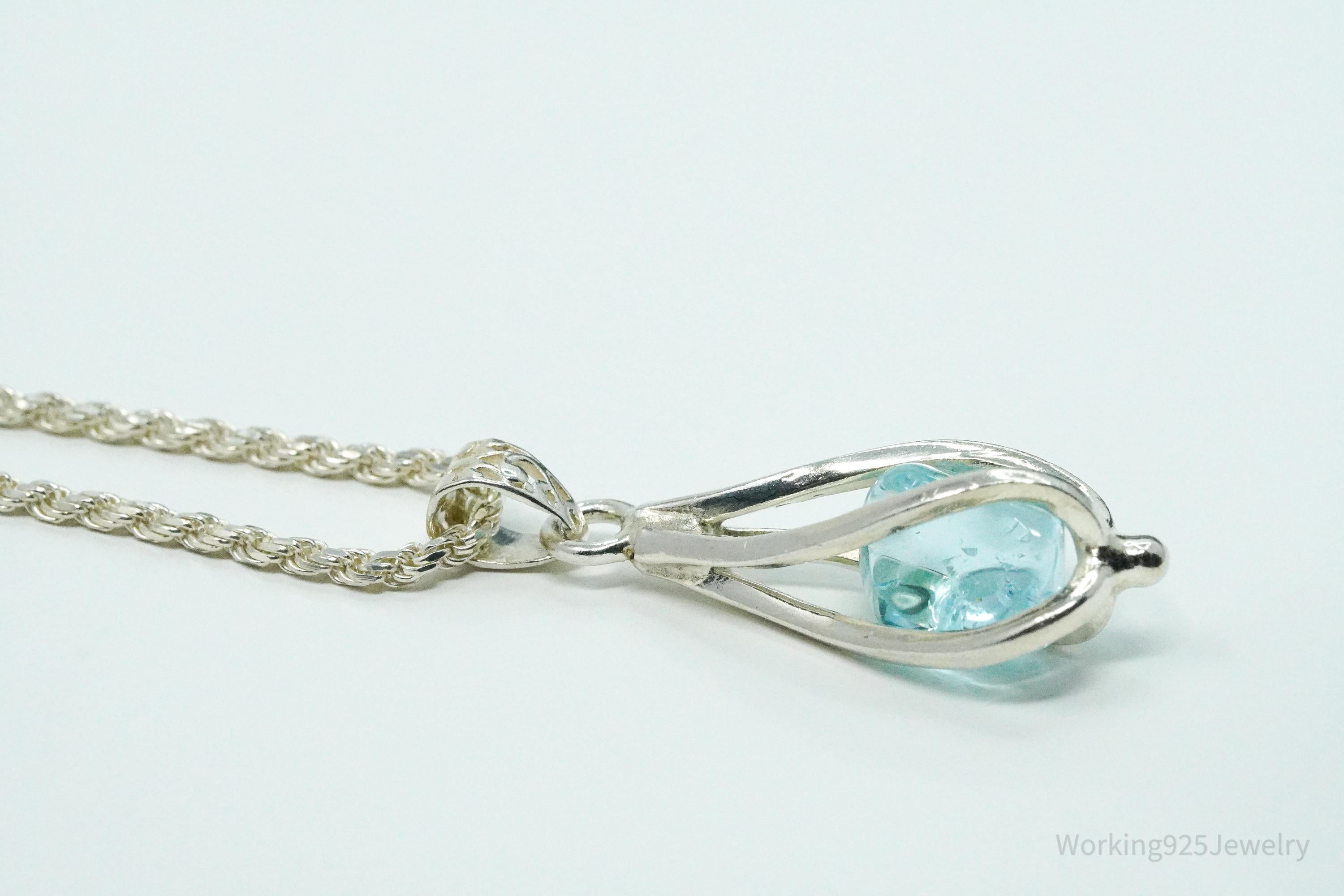 Vintage Caged Blue Stone Sterling Silver Necklace 18"