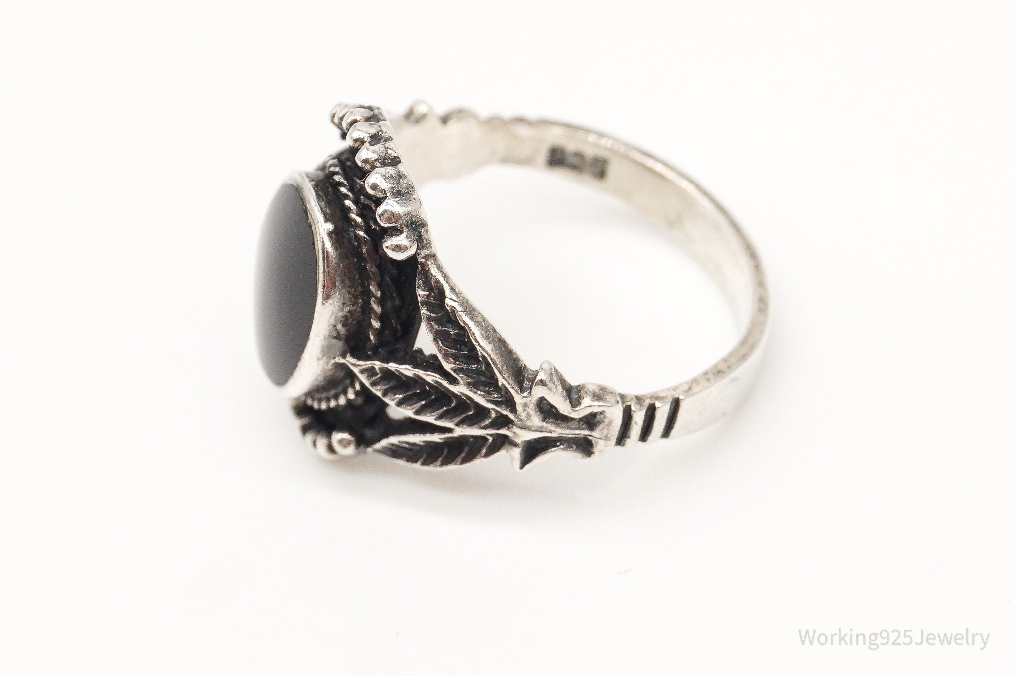 Vintage Black Onyx Sterling Silver Ring - Size 5