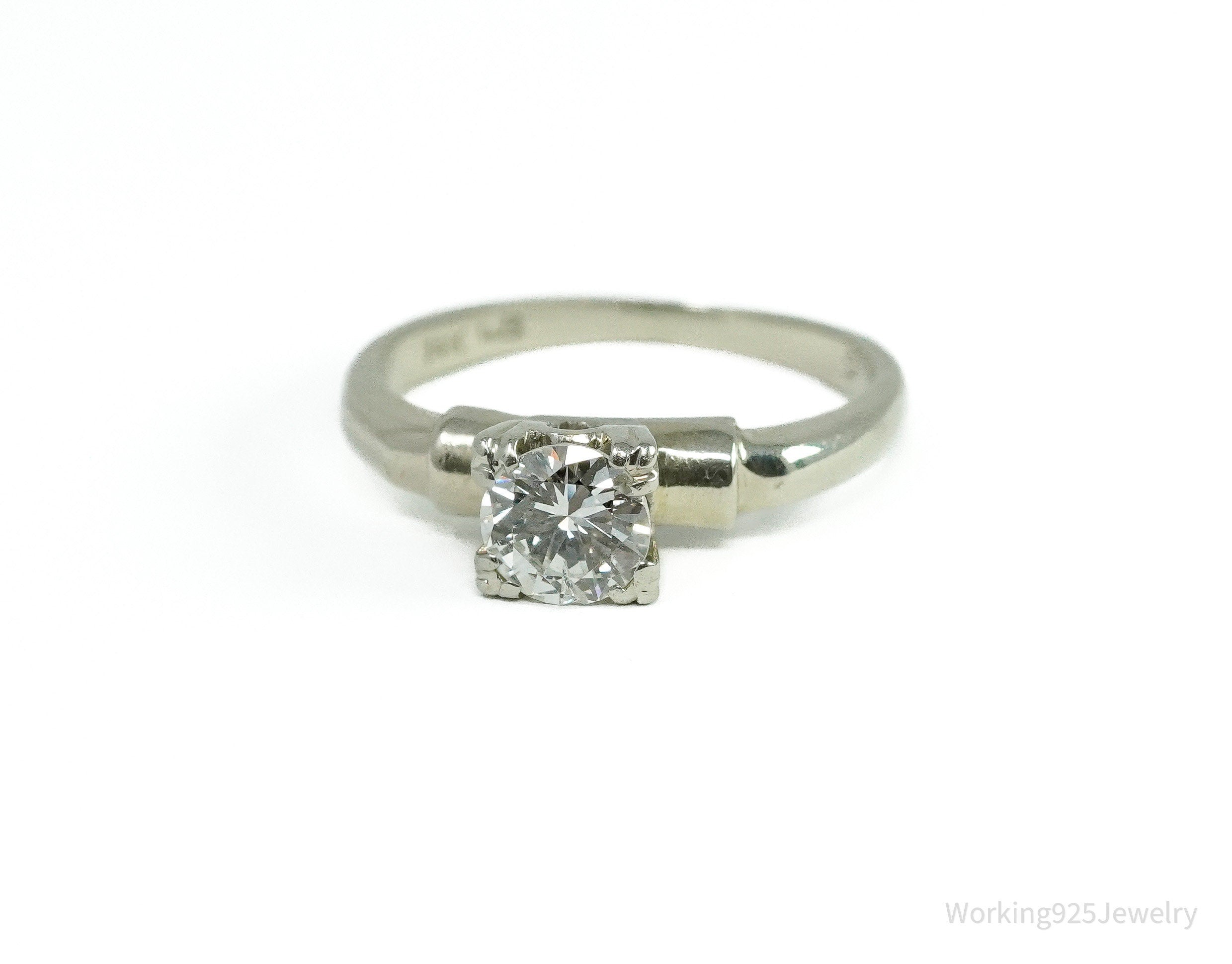 14K White Gold Diamond Ring Size - 5