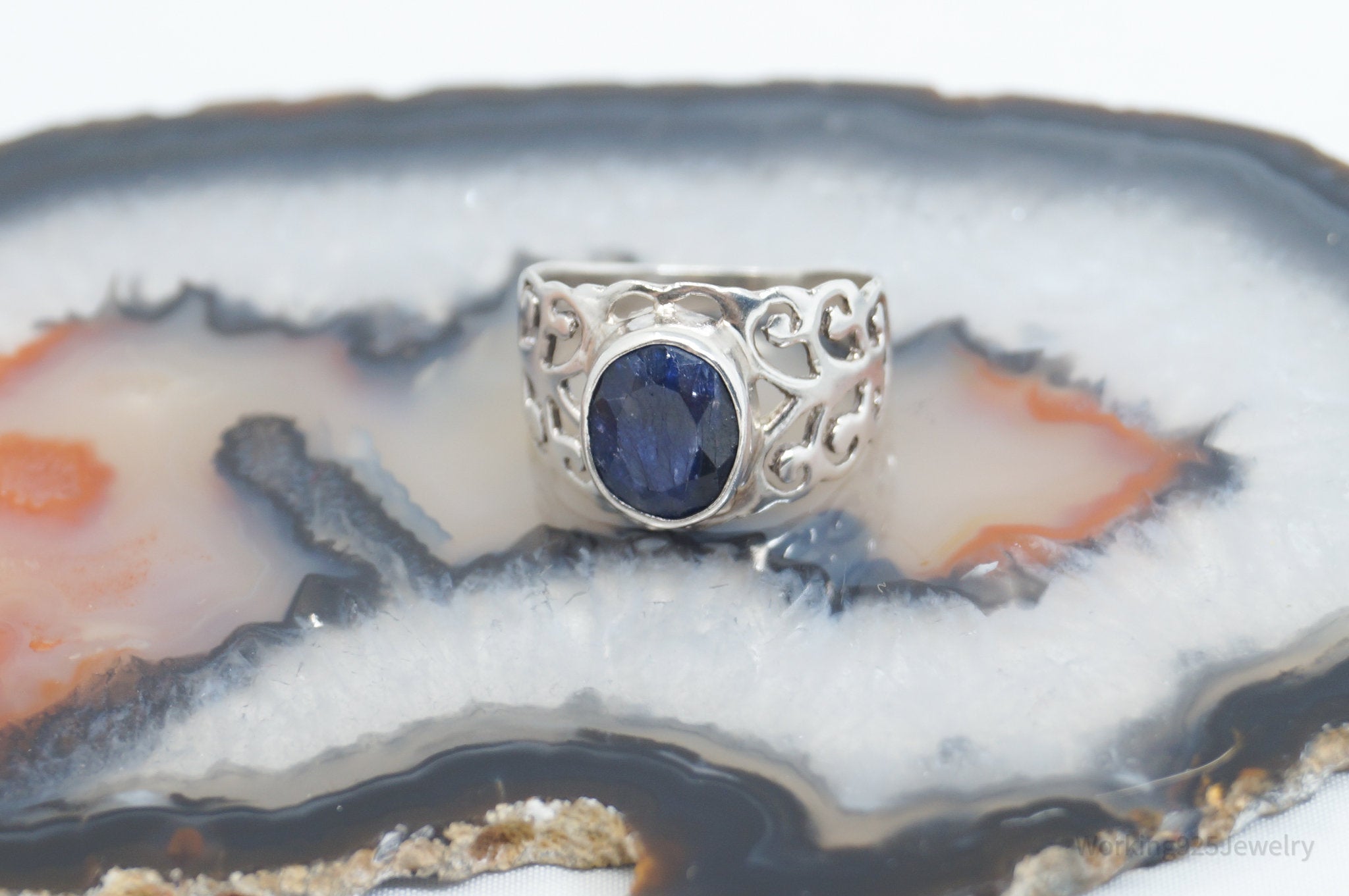 Vintage Western Style Natural Blue Sapphirel Sterling Silver Ring - Size 7.25