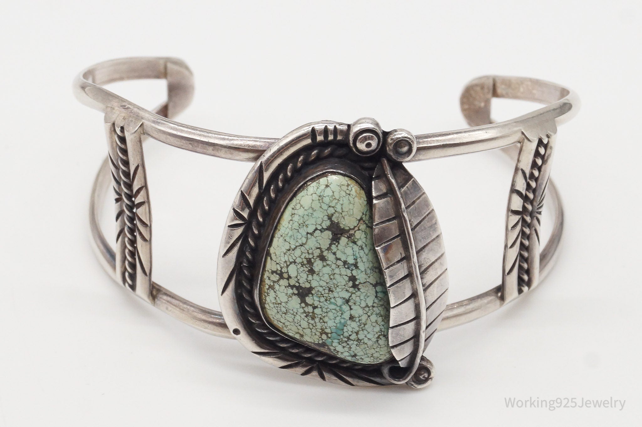 Vintage Native Handmade Unsigned Turquoise Silver Cuff Bracelet