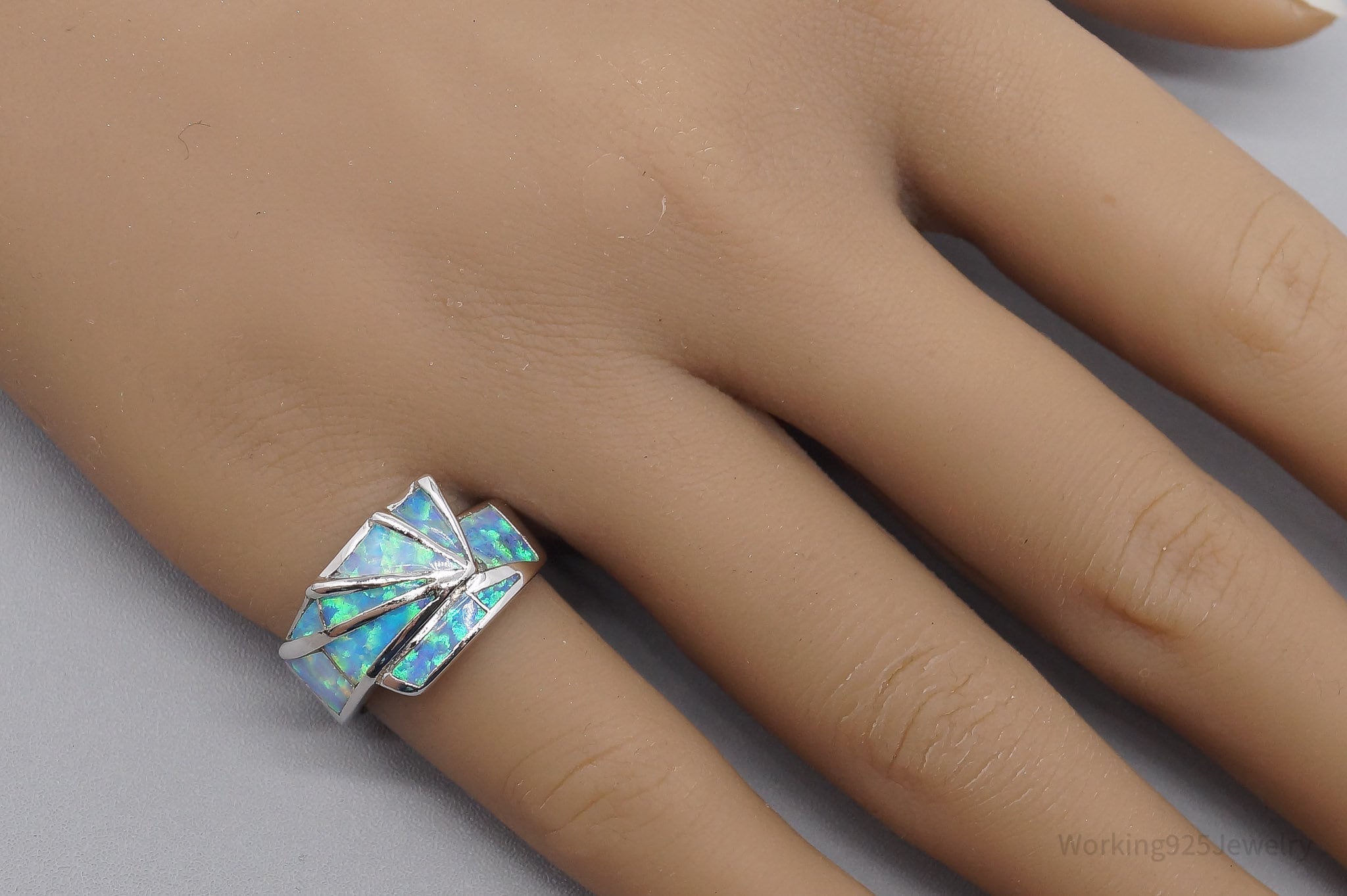 Vintage Blue Opal Inlay Sterling Silver Ring - Size 5.75