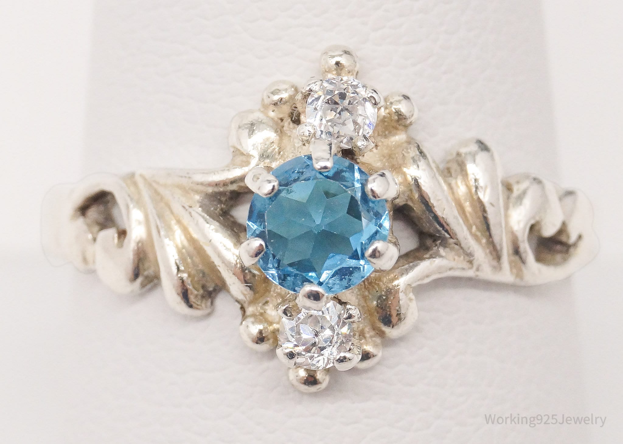 Vintage Blue Topaz Cubic Zirconia Sterling Silver Ring - Size 9