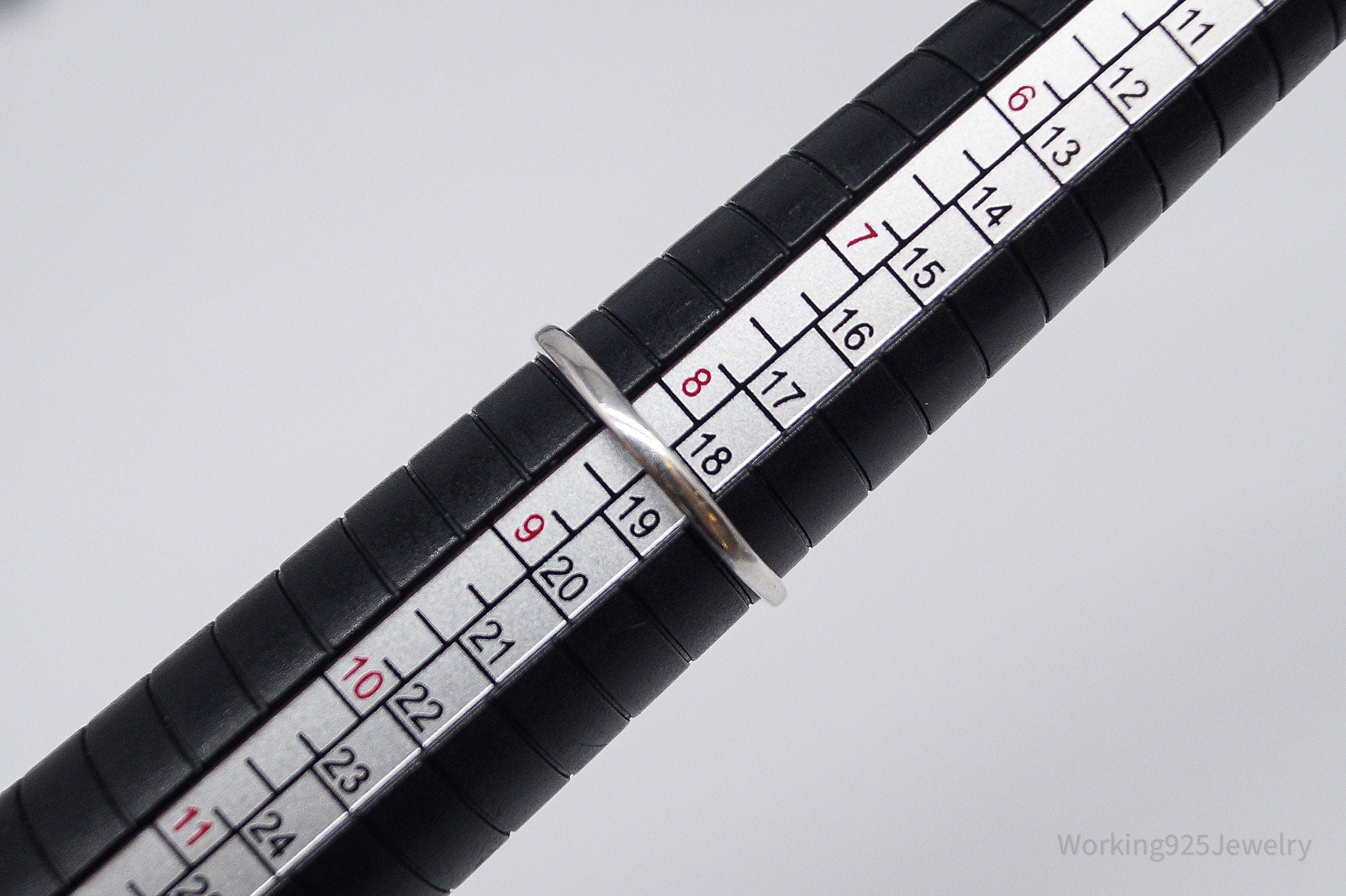 Vintage Peridot & Cubic Zirconia Sterling Silver Ring - Size 8.25