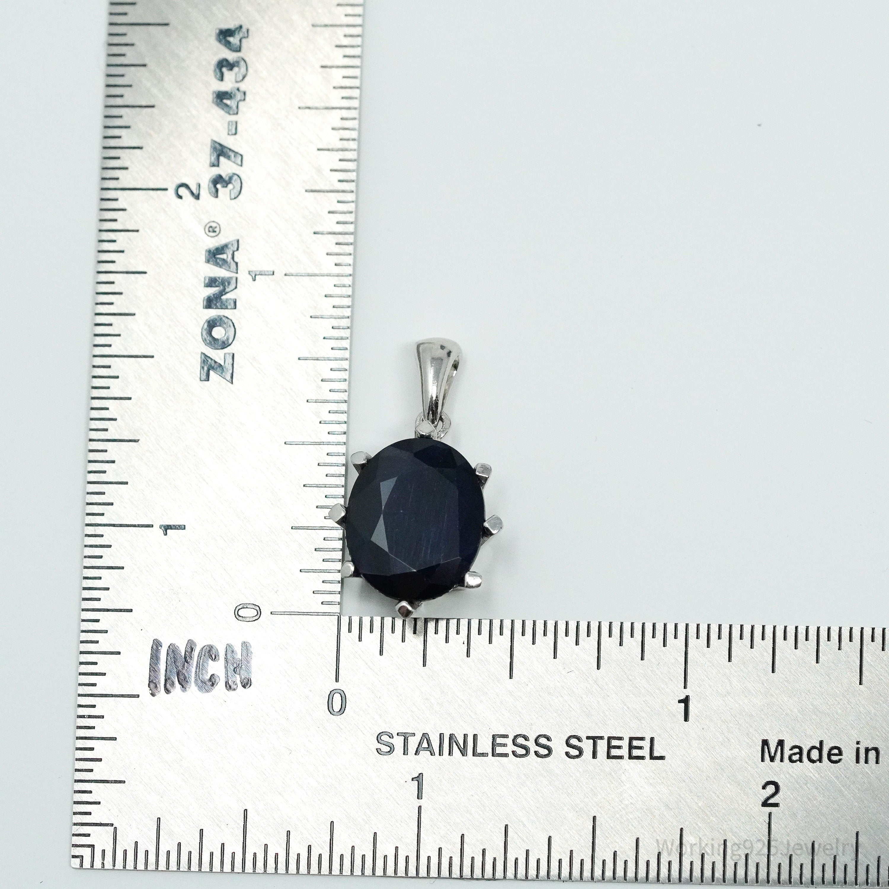 TGGC Blue Sapphire Sterling Silver Necklace Pendant