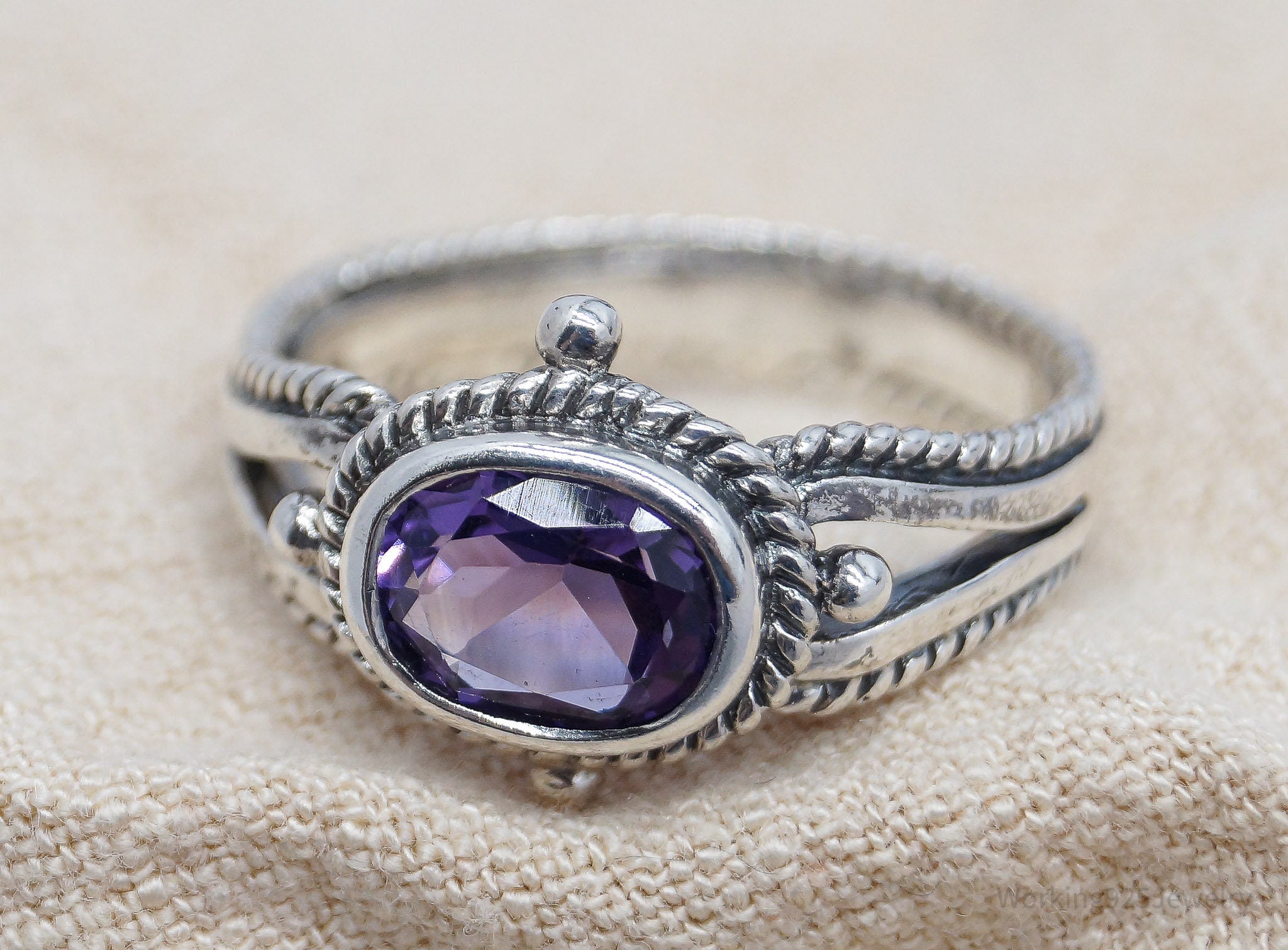 Vintage Amethyst Sterling Silver Ring - Size 10