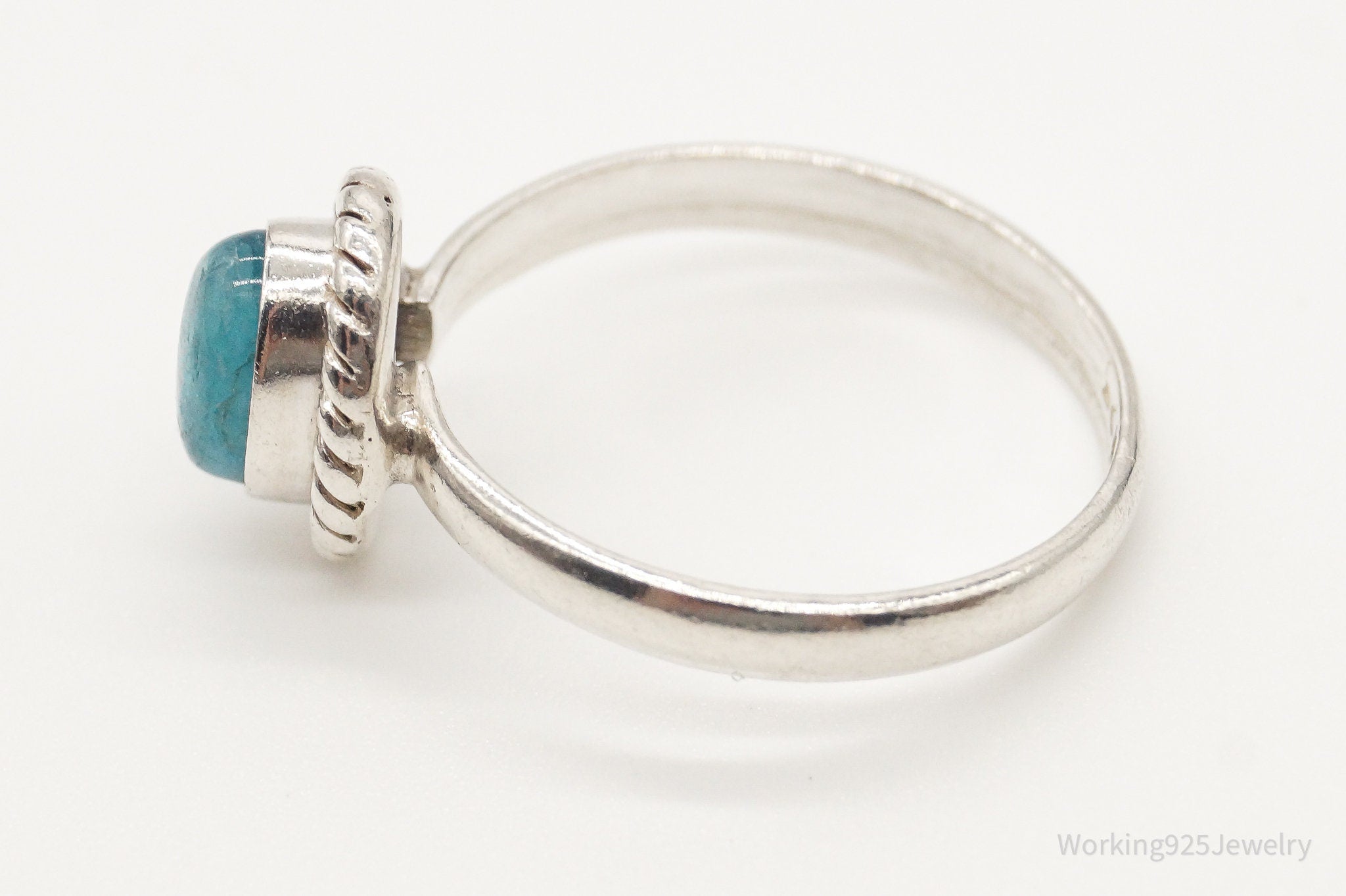 Vintage Blue Stone Sterling Silver Ring - Size 7