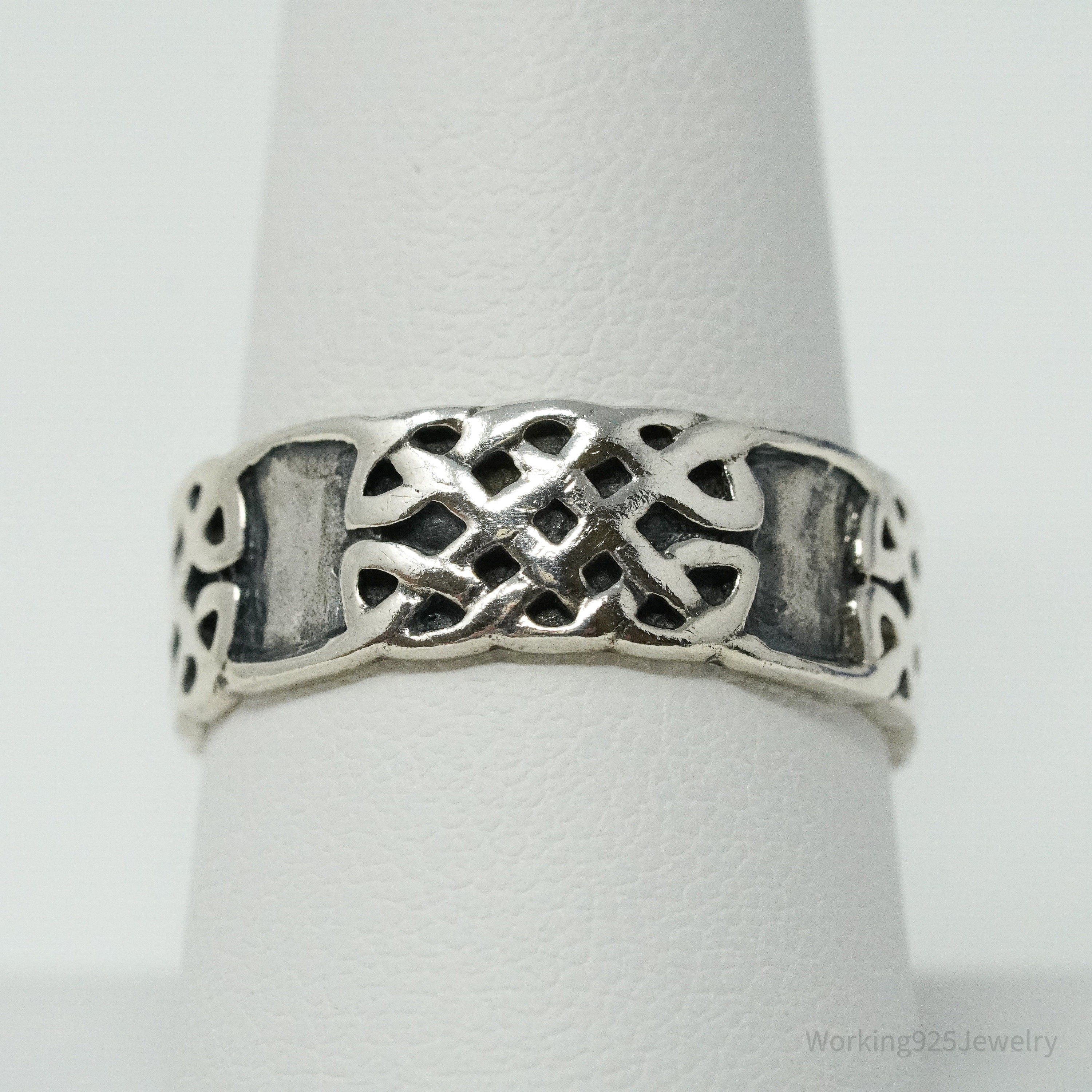 Vintage Celtic Knot Design Sterling Silver Band Ring - Size 9