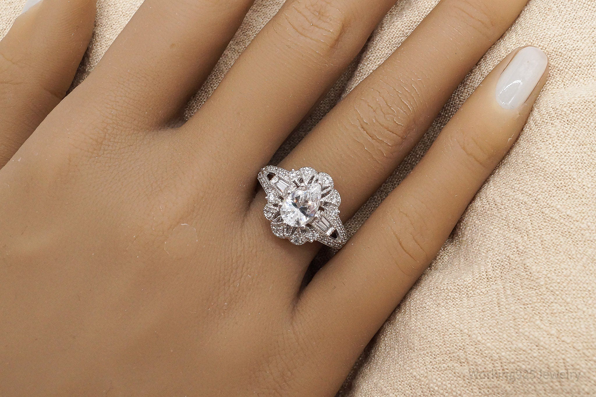 Vintage Cubic Zirconia Sterling Silver Ring - Size 7