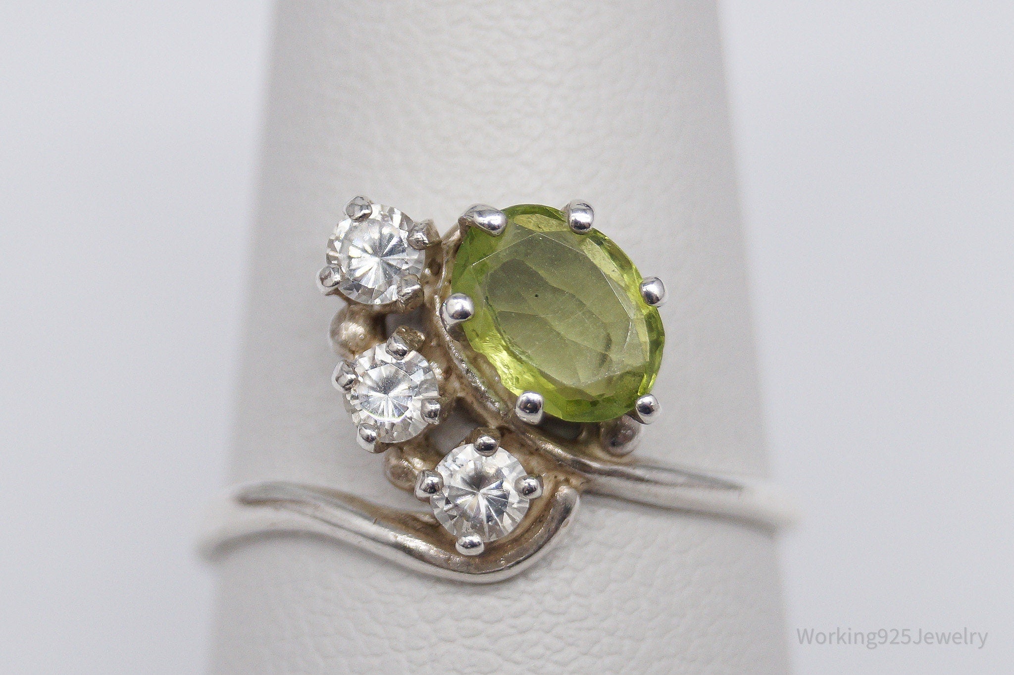 Vintage Peridot & Cubic Zirconia Sterling Silver Ring - Size 8.25