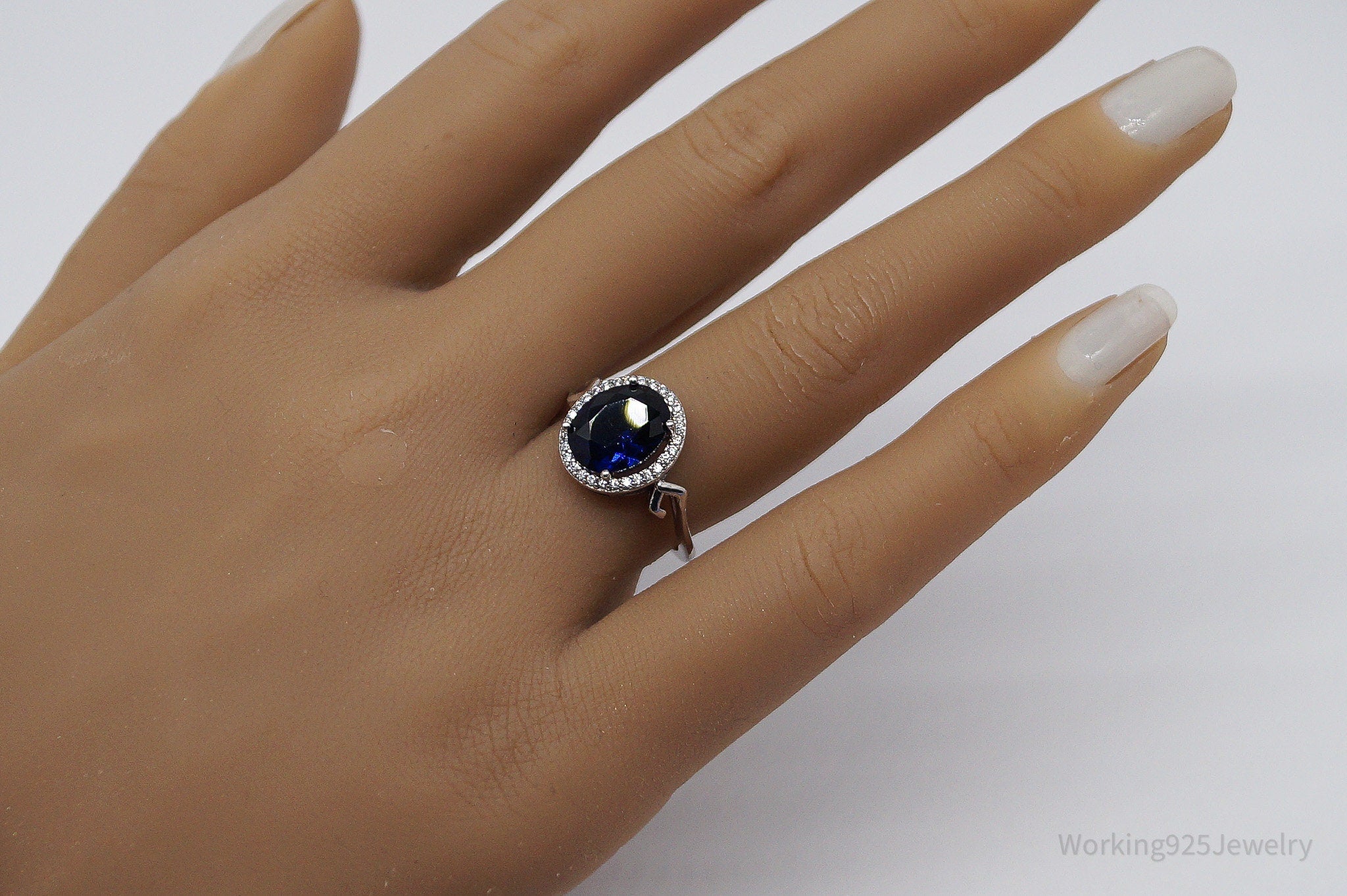 Vintage Lab Sapphire Cubic Zirconia Sterling Silver Ring - Size 7