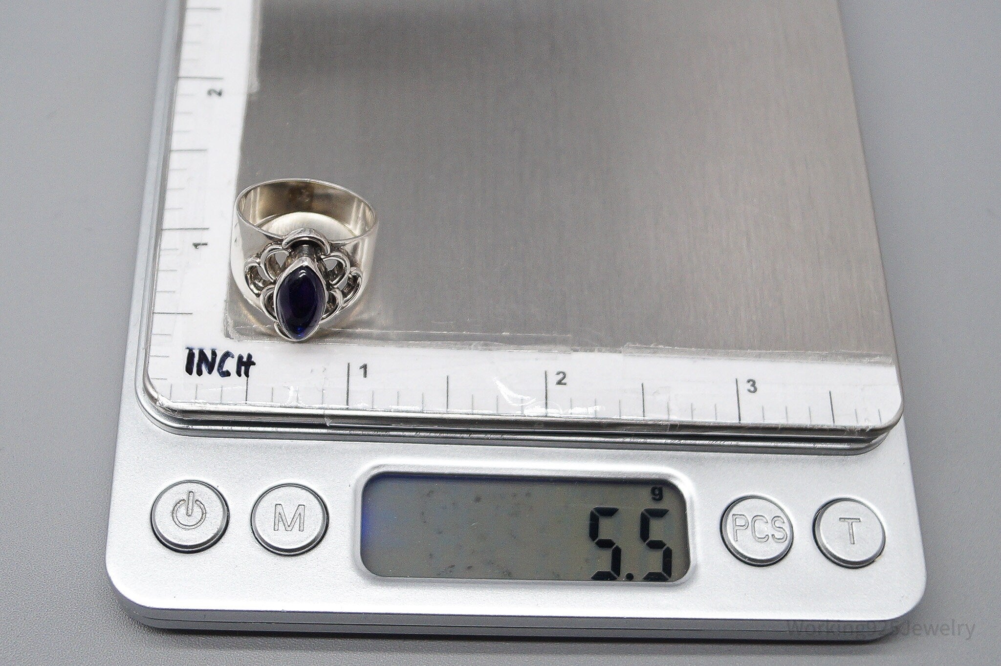 Vintage Amethyst Modernist Style Sterling Silver Ring - Size 6.25