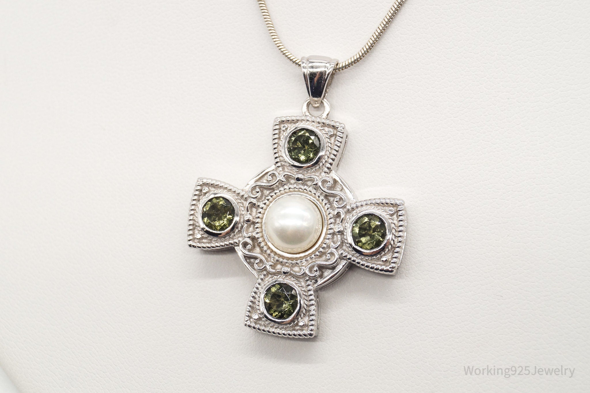 Vintage Peridot Peridot Cross Sterling Silver Necklace