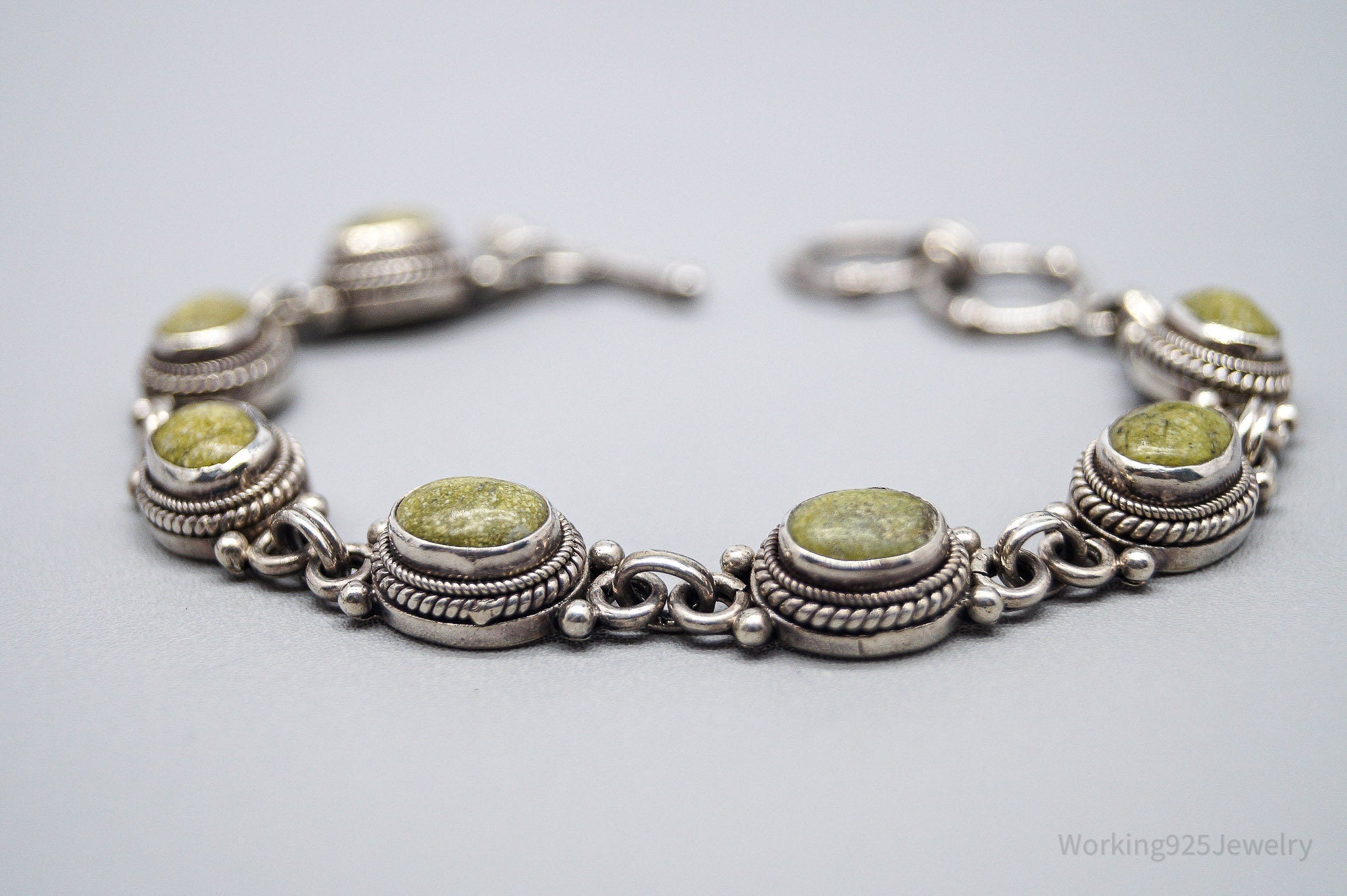 Vintage Green Stone Sterling Silver Toggle Bracelet