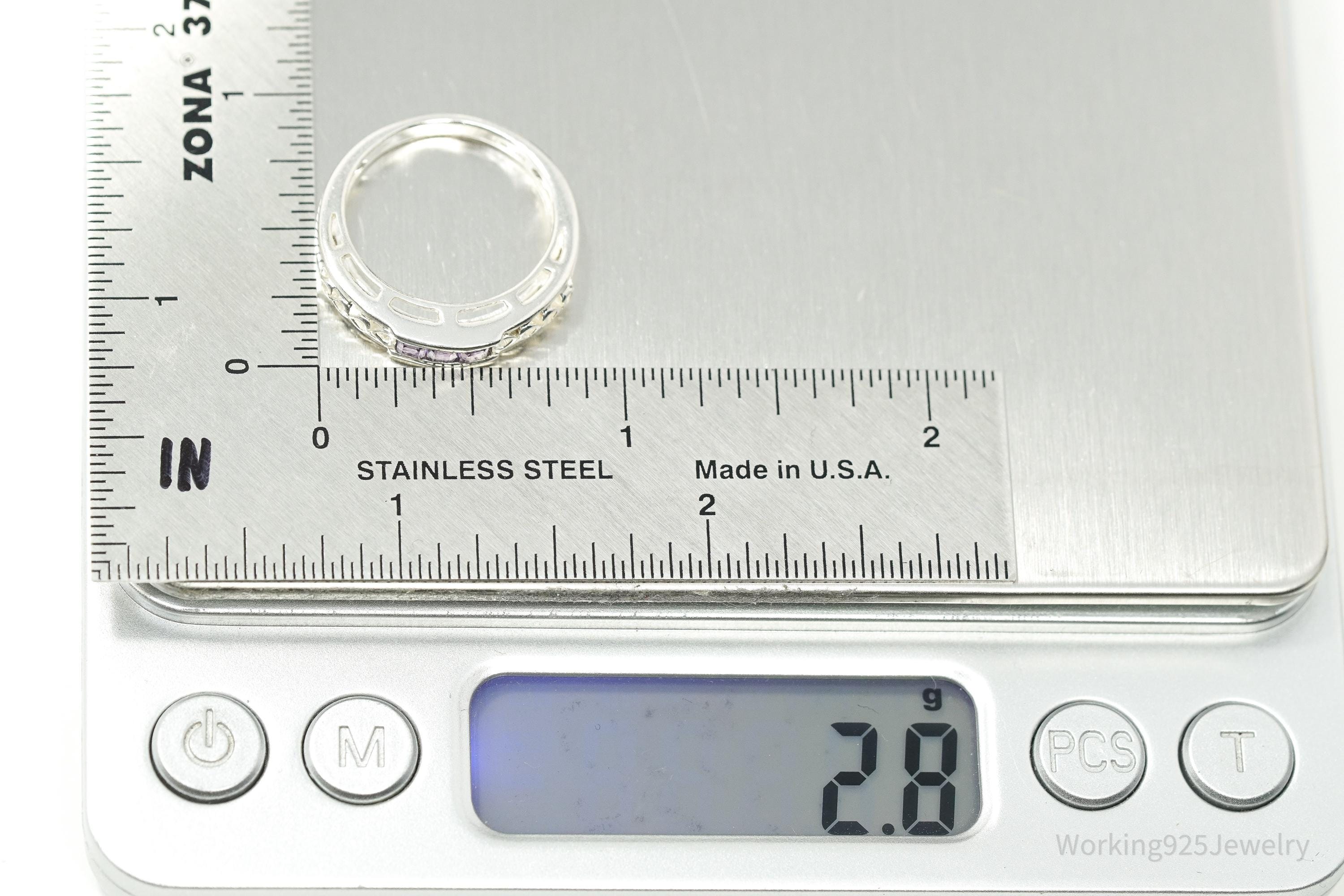 Vintage Purple Amethyst Hearts Pattern Sterling Silver Ring - Size 7