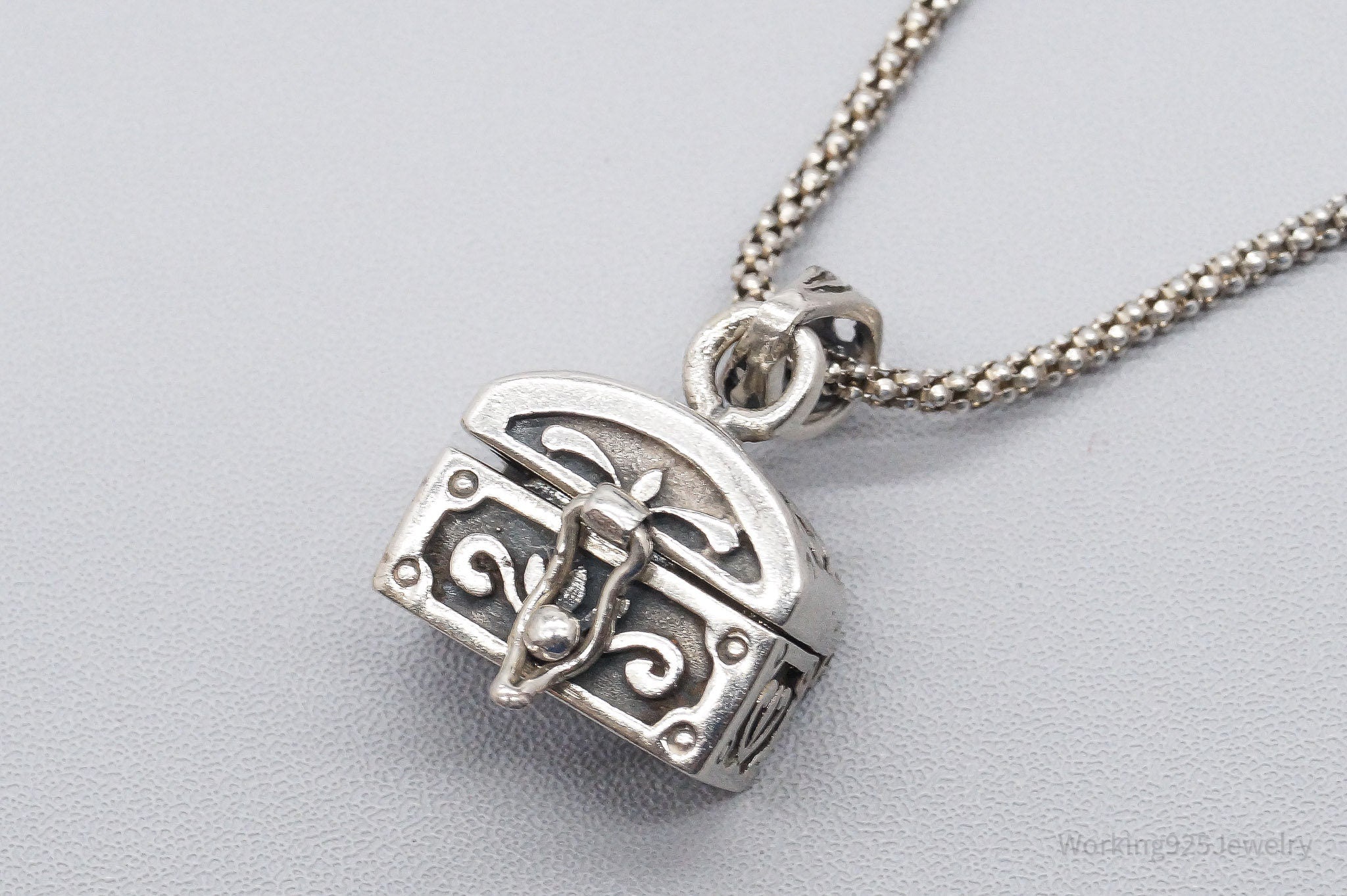 Vintage Prayer Box Sterling Silver Necklace 18"