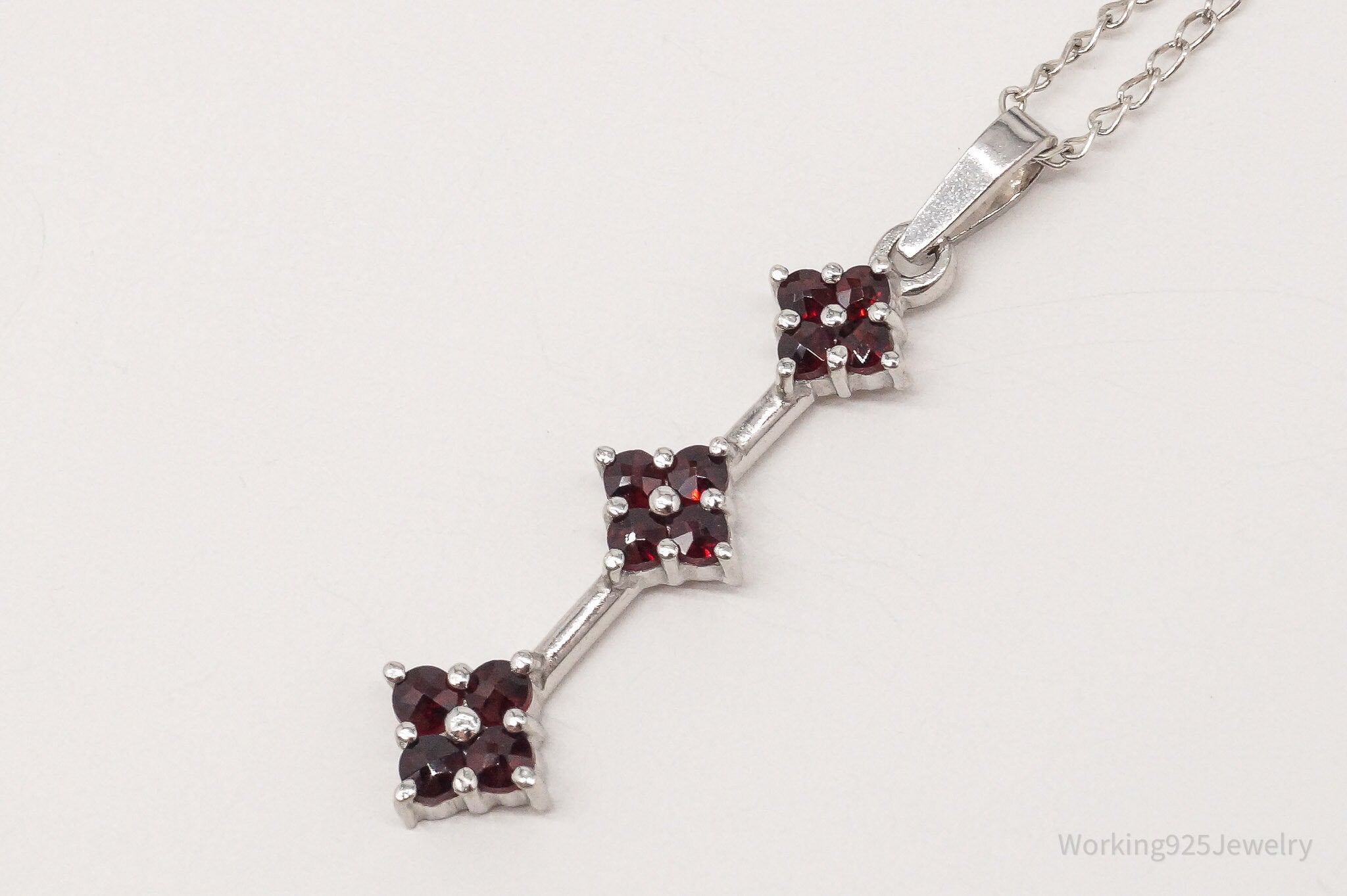 Vintage Garnet Sterling Silver Necklace 16"