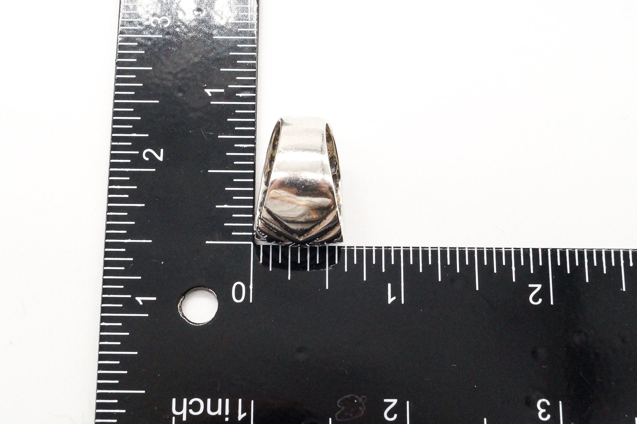 Vintage Sleek Design Sterling Silver Band Ring - Size 7.25