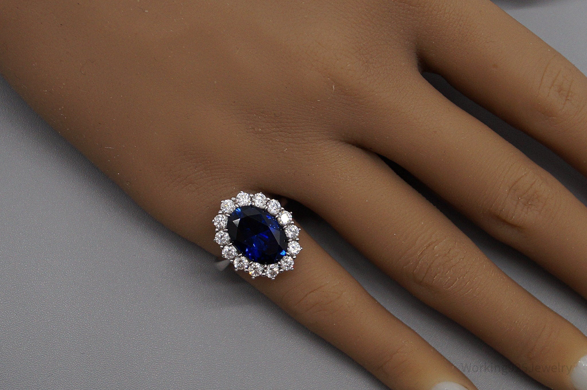 Vintage Lab Sapphire Cubic Zirconia Sterling Silver Ring - Size 5