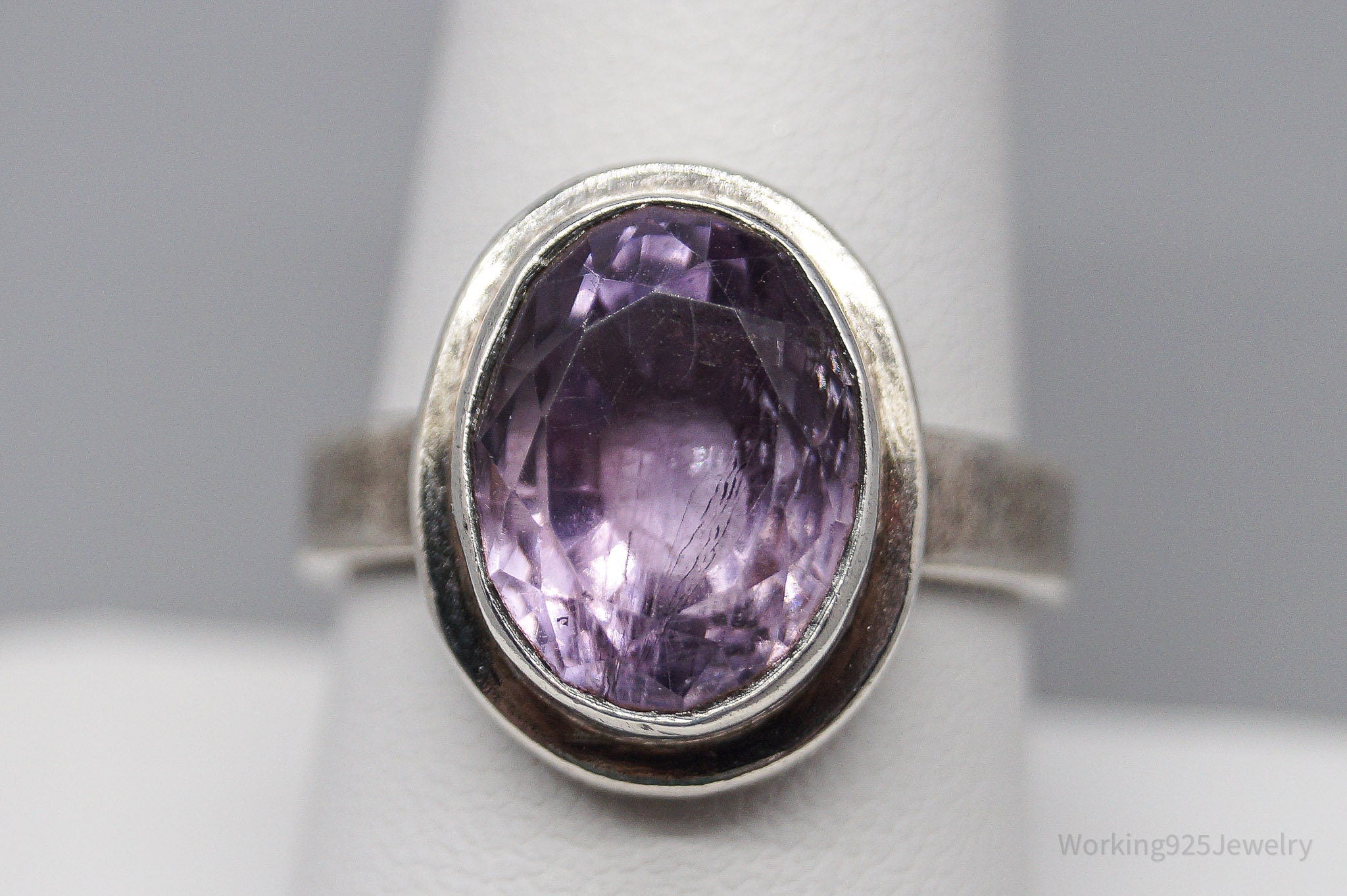Vintage Amethyst Modernist Sterling Silver Ring - Size 9.5