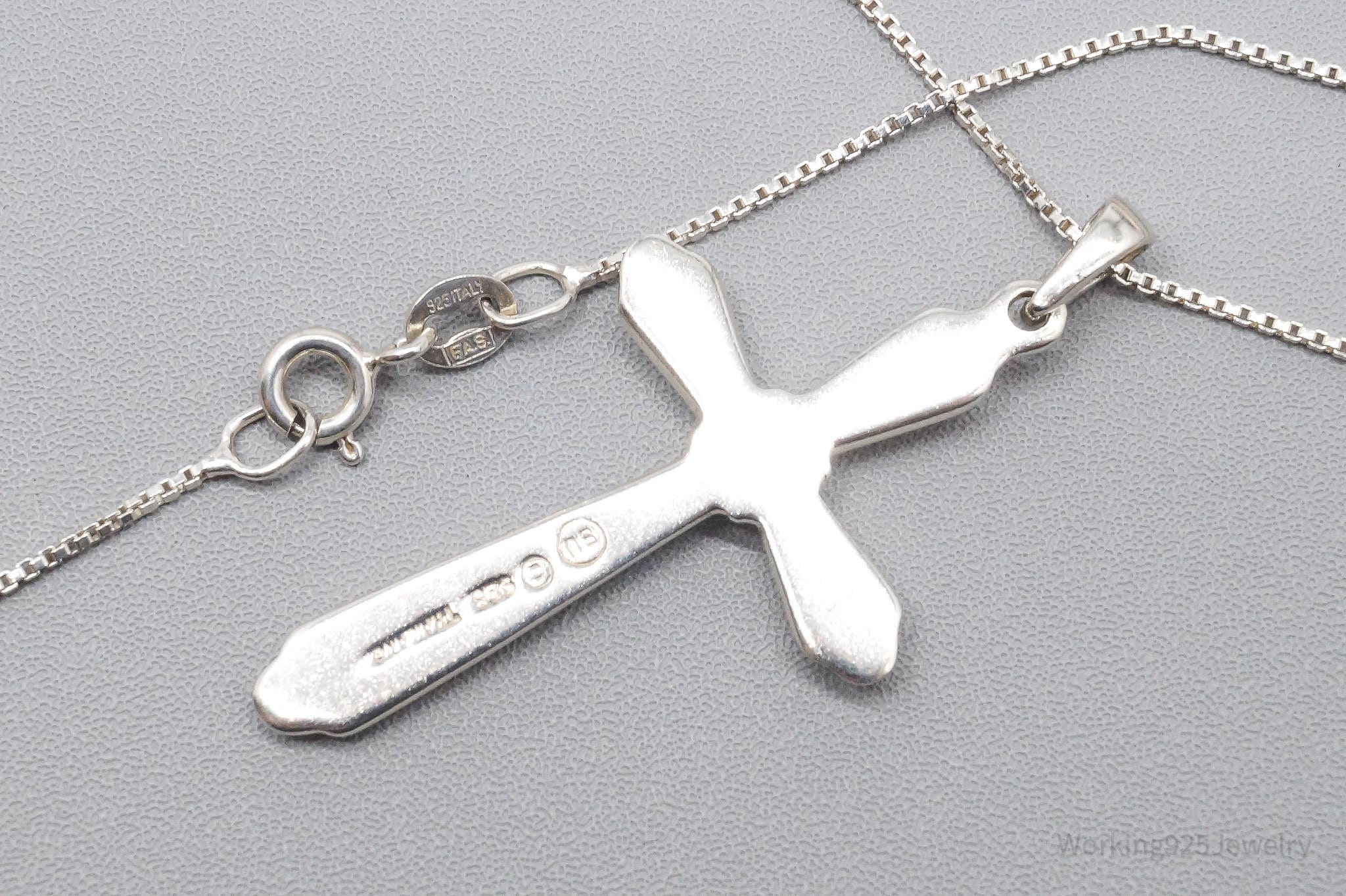 Vintage Large Cross Sterling Silver Necklace 21"