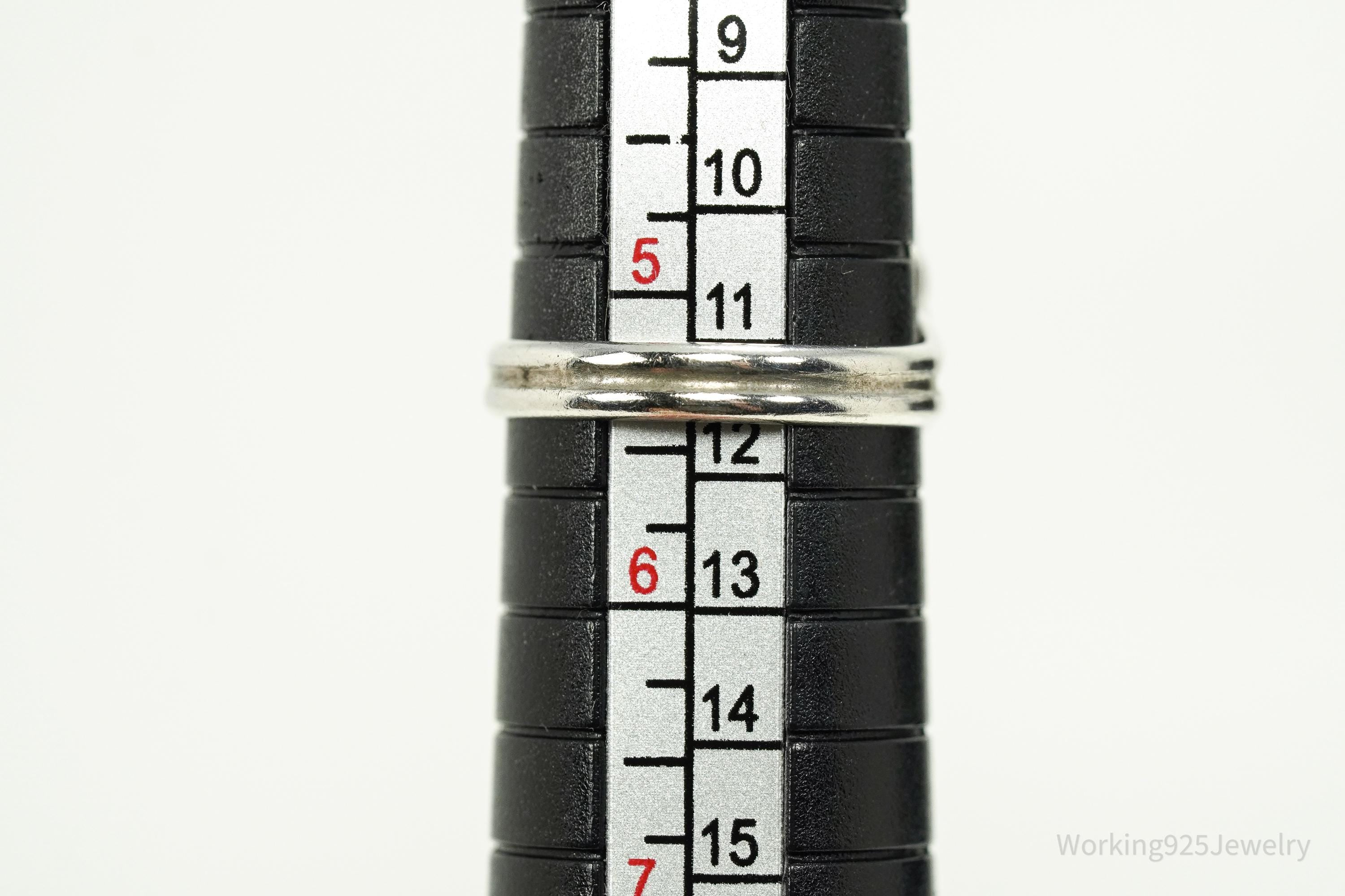 Vintage Handmade Native American Turquoise Unsigned Silver Ring - Size 5.25