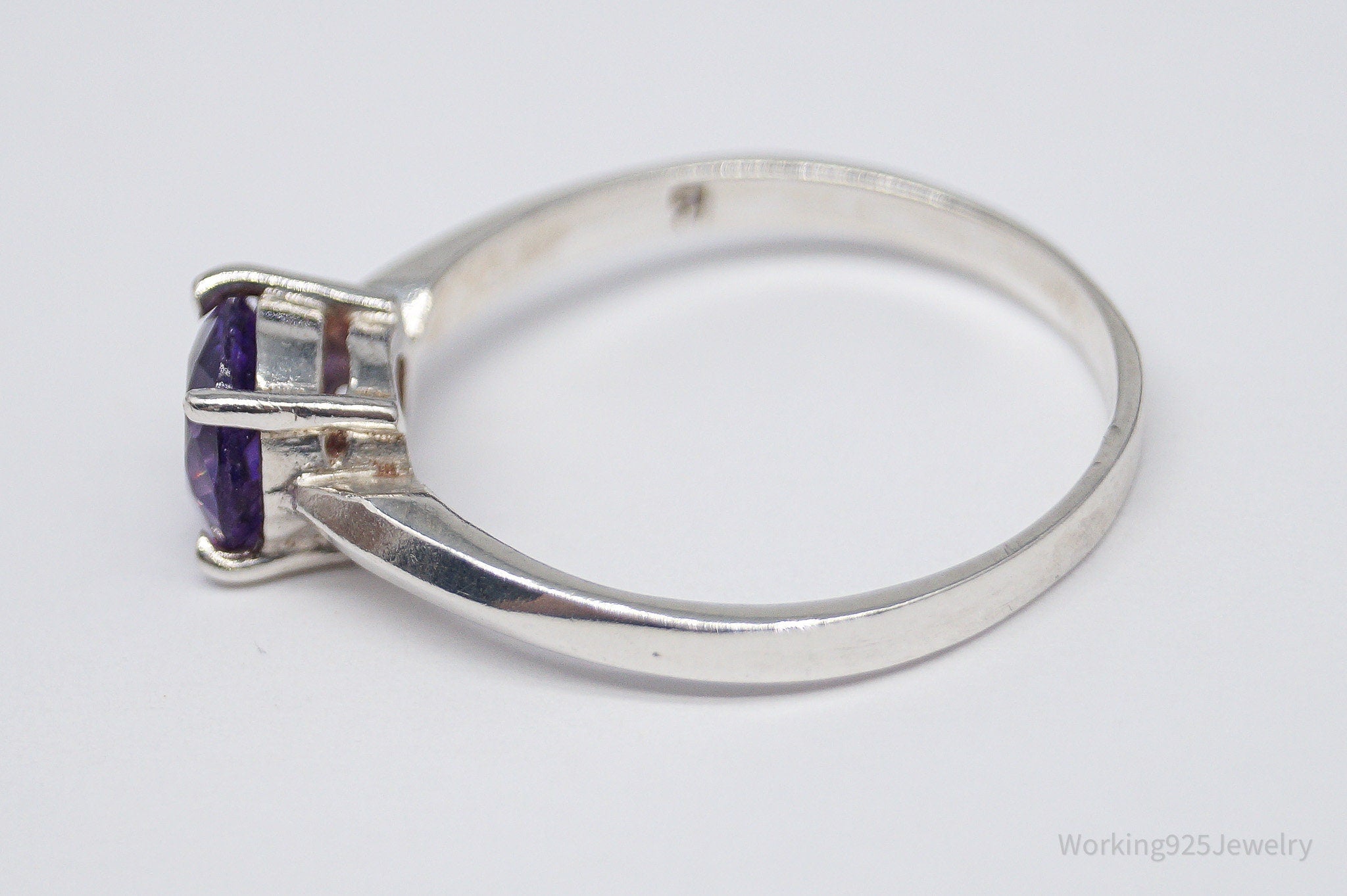 Vintage Purple Amethyst Sterling Silver Ring - Size 9.75