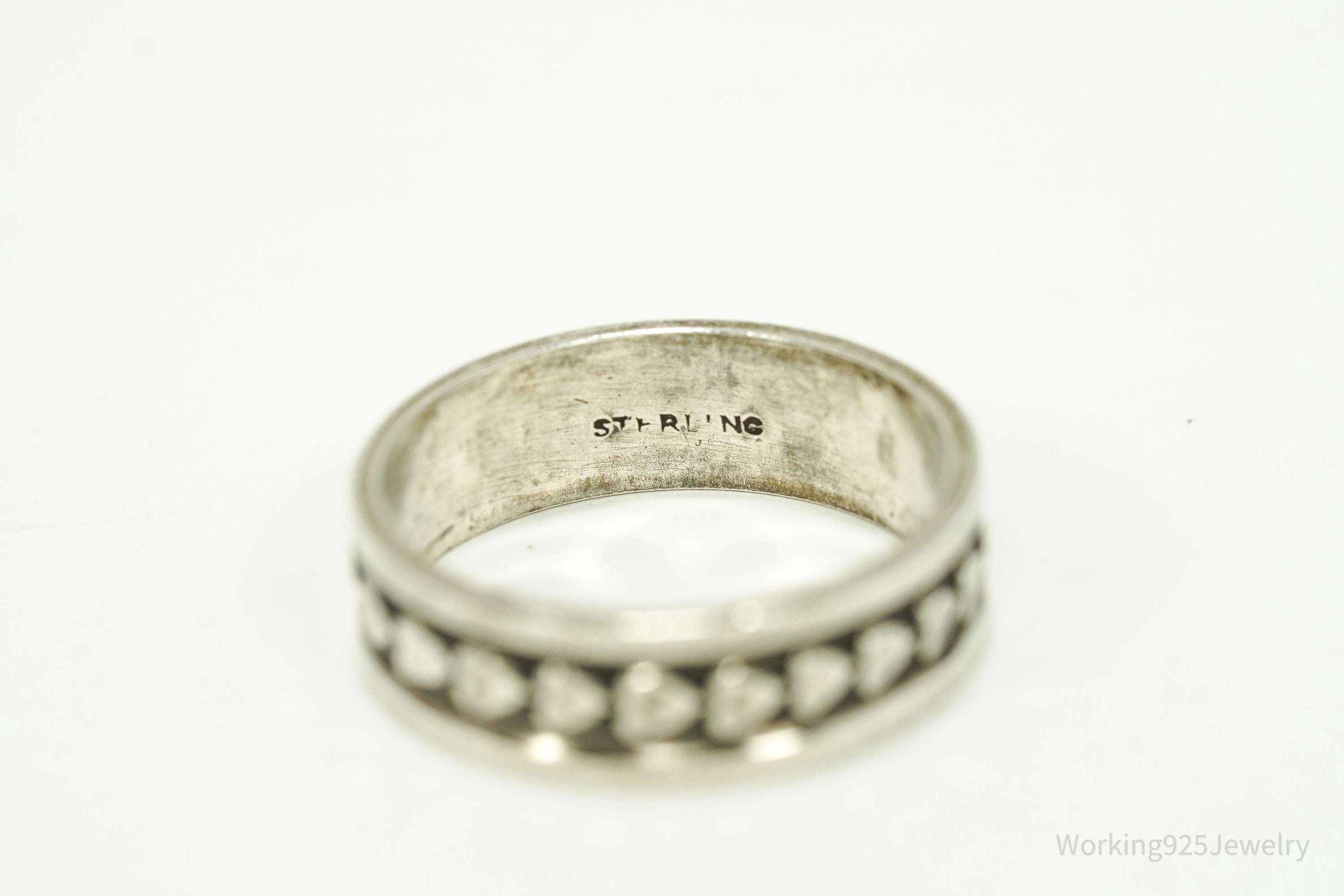 Antique Hearts Pattern Sterling Silver Band Ring - Size 7.5