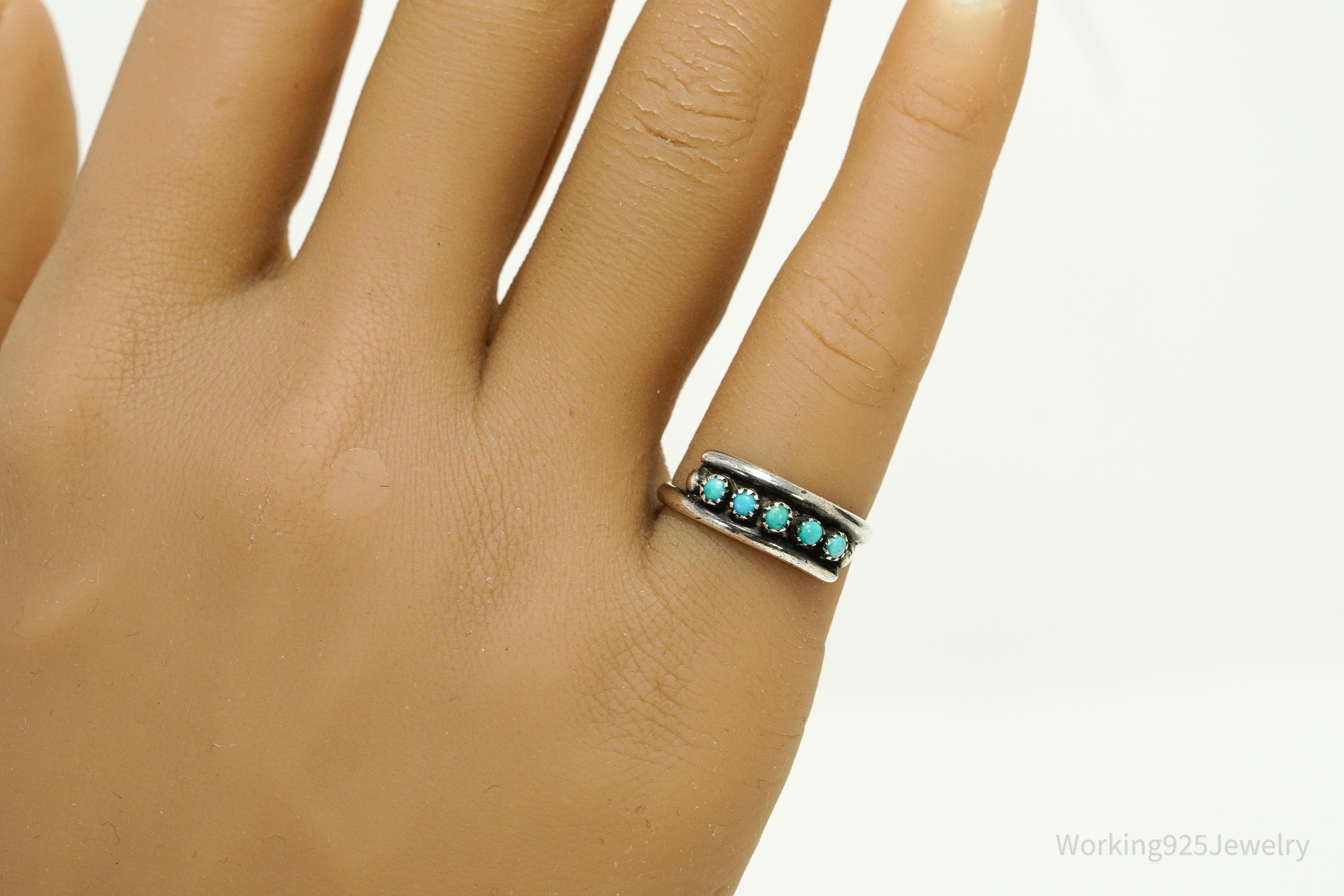 Vintage Handmade Native American Turquoise Unsigned Silver Ring - Size 5.5