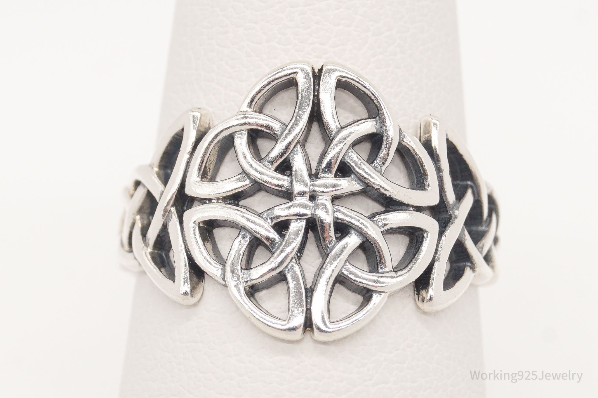 Vintage Celtic Knot Design Sterling Silver Ring - Size 7.5