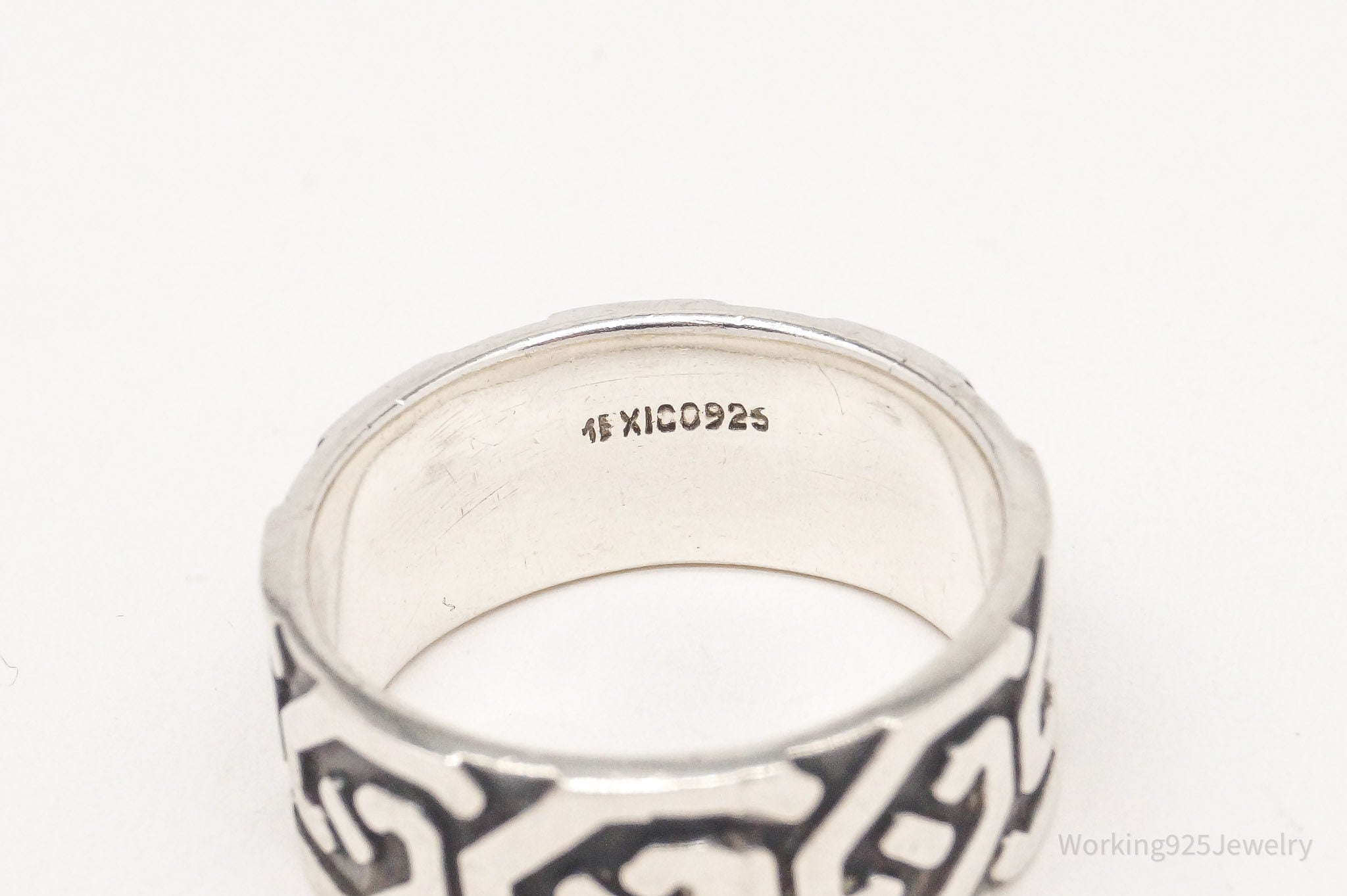 Vintage Mexico Celtic Design Oxidized Sterling Silver Band Ring - Size 8.75