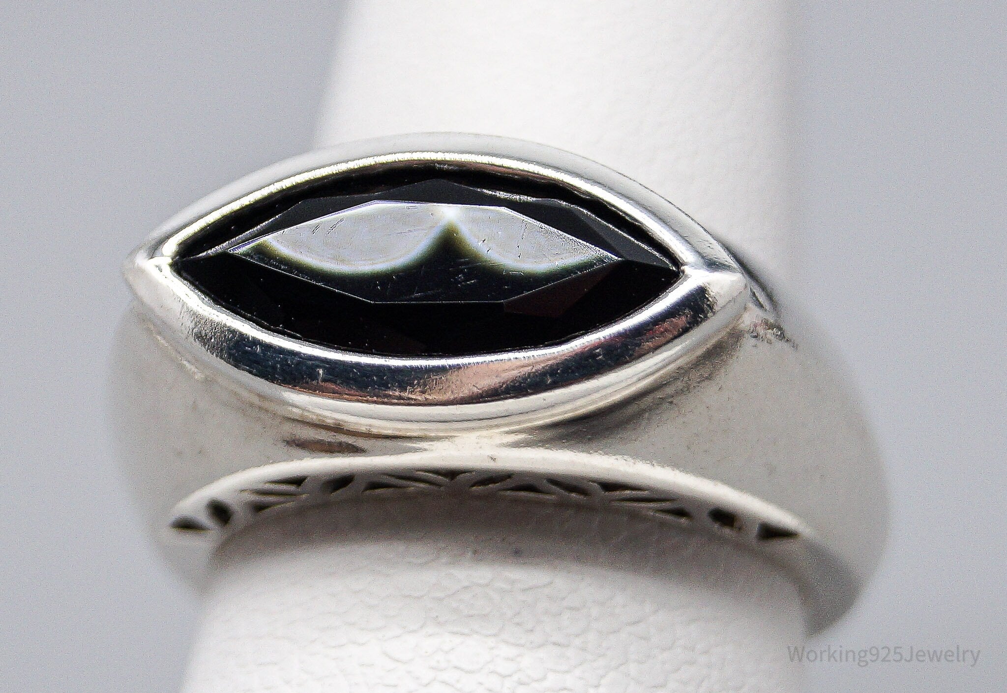 Vintage Black Onyx Sterling Silver Ring - Size 6