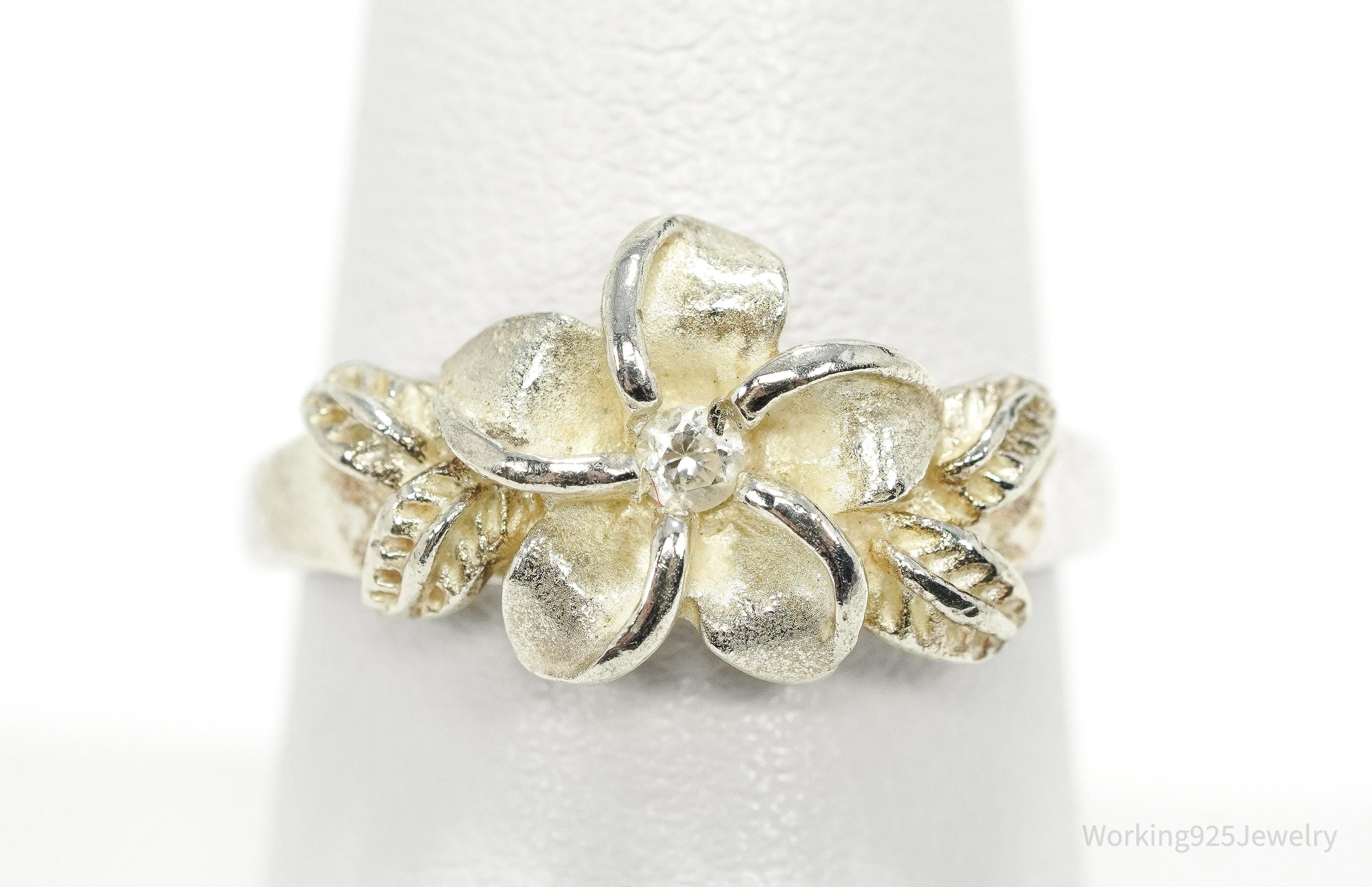 Vintage Cubic Zirconia Floral Flower Sterling Silver Ring - Size 8