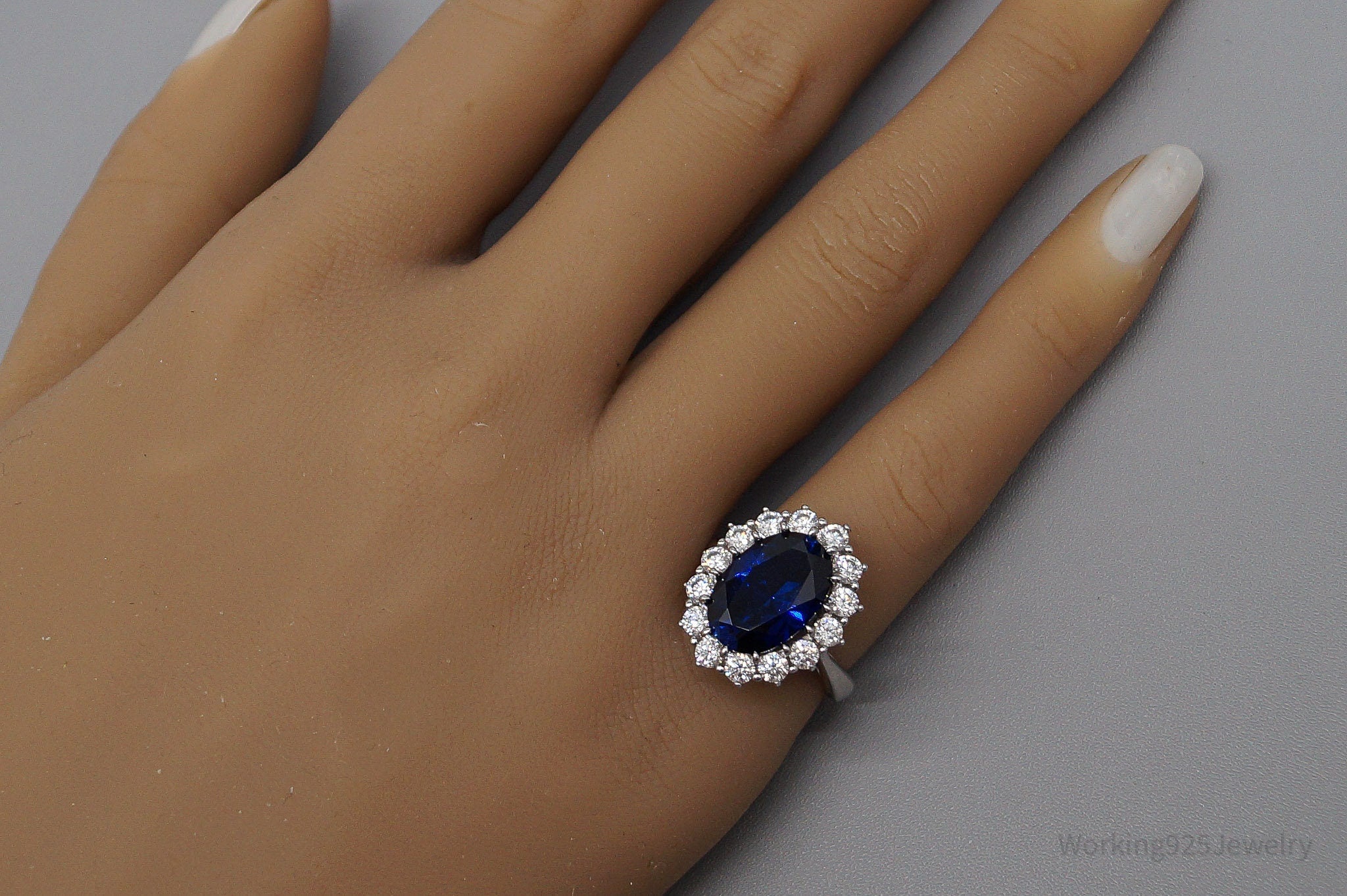 Vintage Lab Sapphire Cubic Zirconia Sterling Silver Ring - Size 5