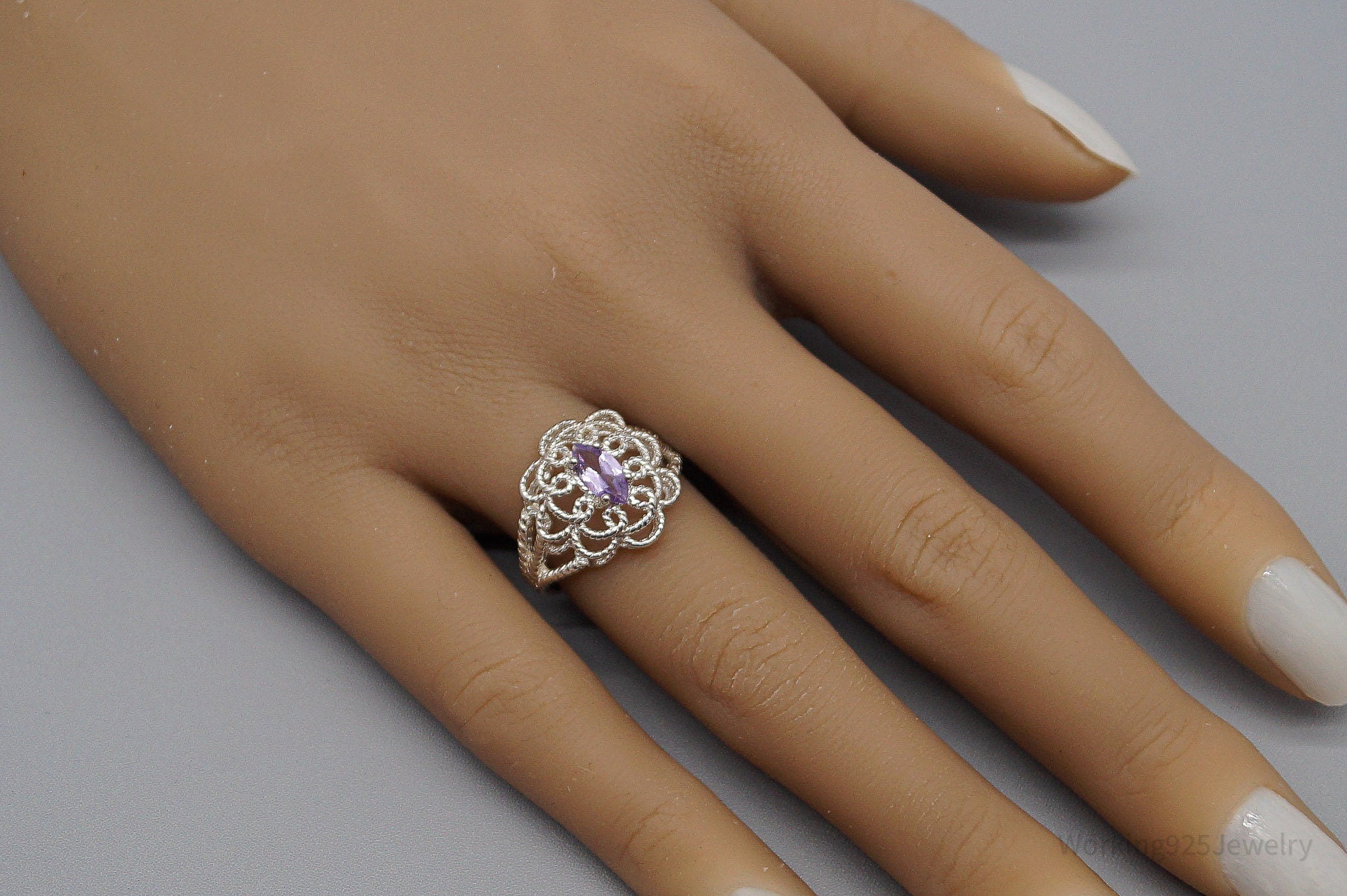 Vintage Amethyst Sterling Silver Ring - Size 7