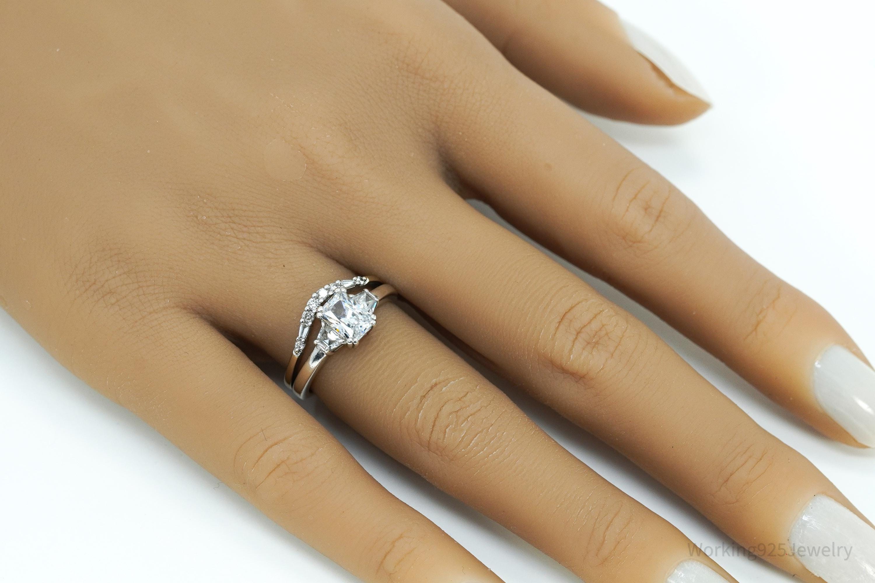 Vintage Cubic Zirconia With Bottom Row Diamond Sterling Silver Ring - Size 6.75