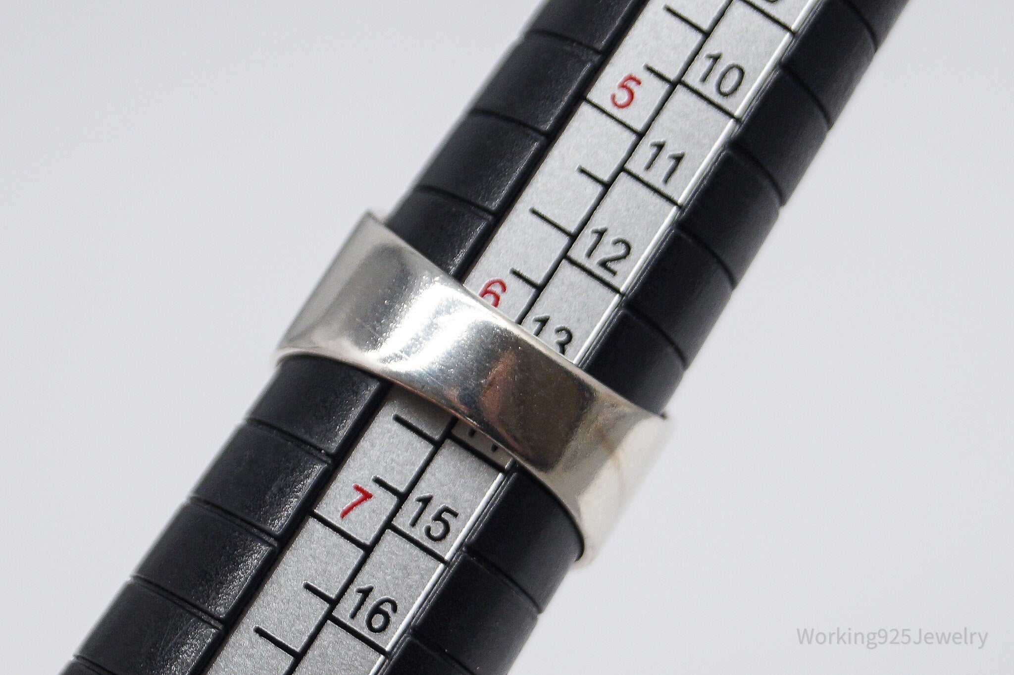 Vintage Amethyst Modernist Style Sterling Silver Ring - Size 6.25