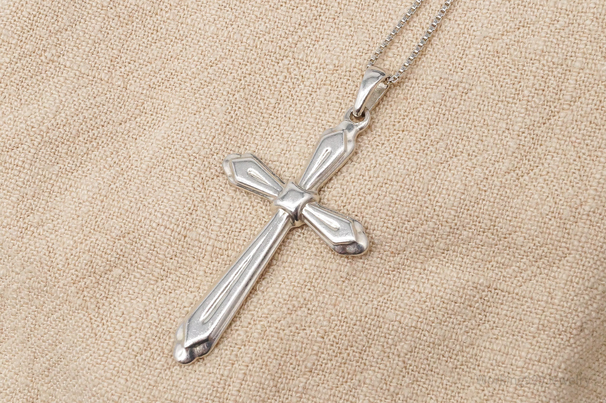 Vintage Large Cross Sterling Silver Necklace 21"