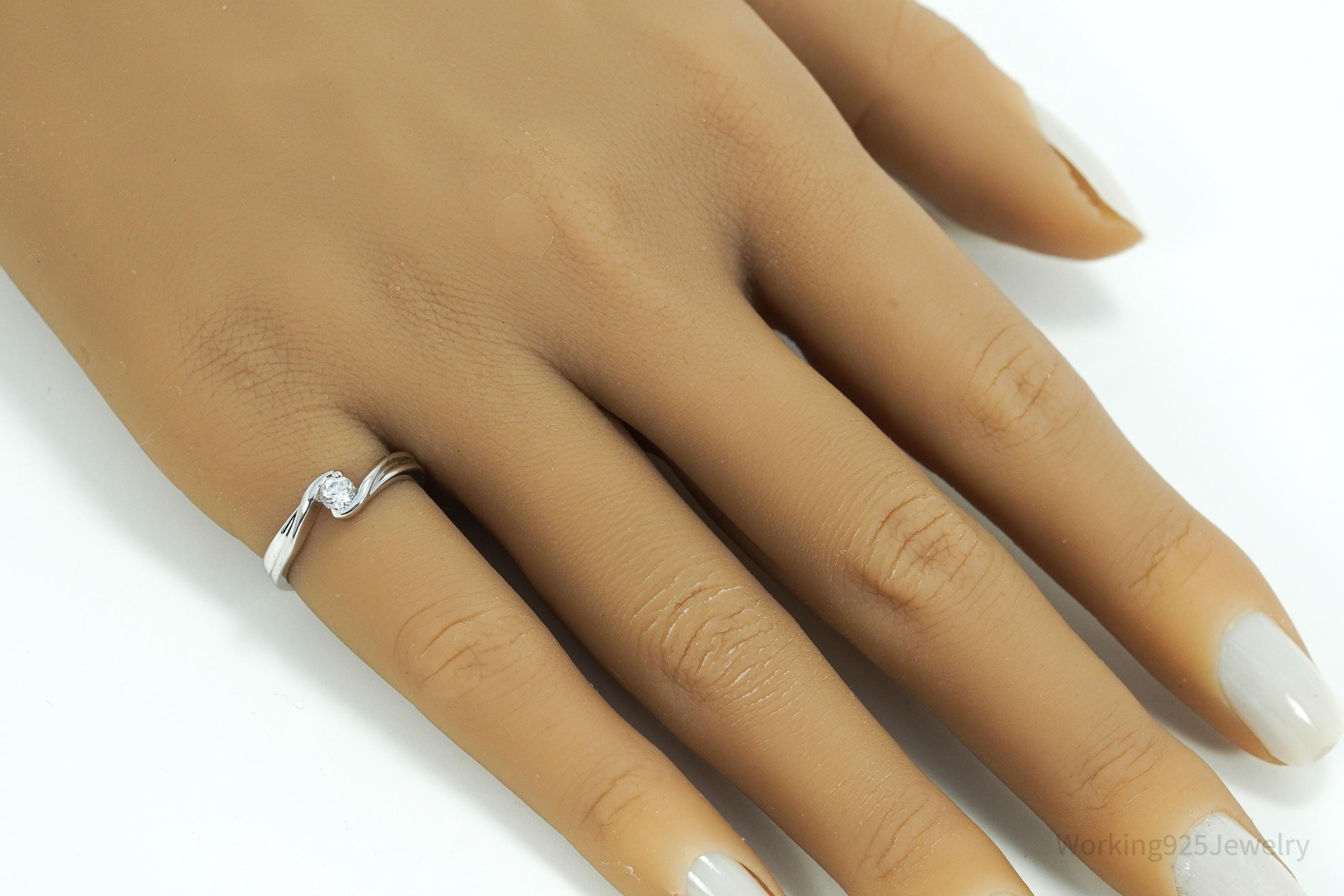 Vintage Cubic Zirconia Sterling Silver Ring - Size 5