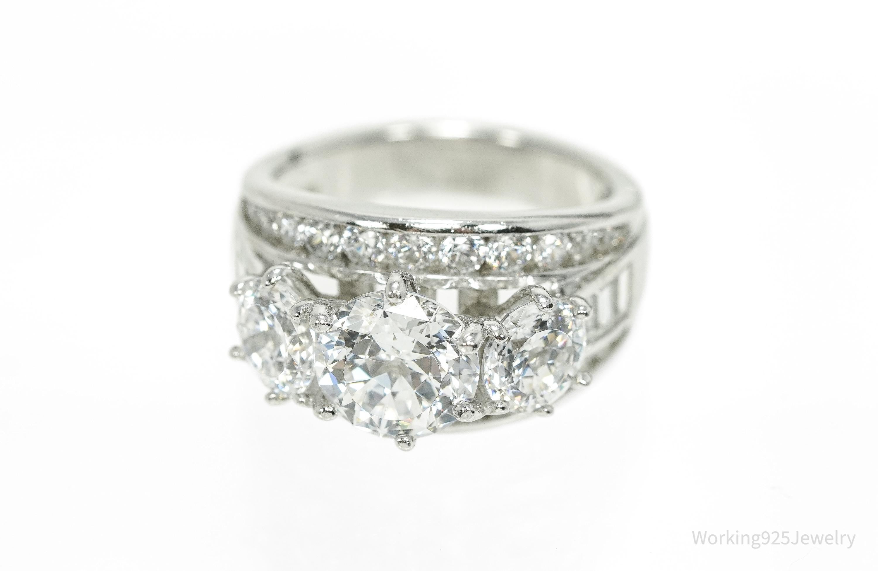 Vintage Cubic Zirconia Platinum Clad Sterling Silver Ring - Size 6.25