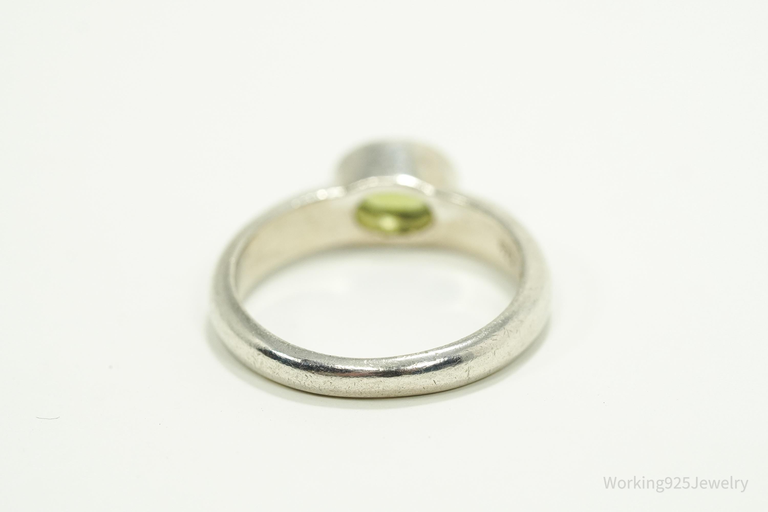 Vintage Green Peridot Sterling Silver Ring - Size 8