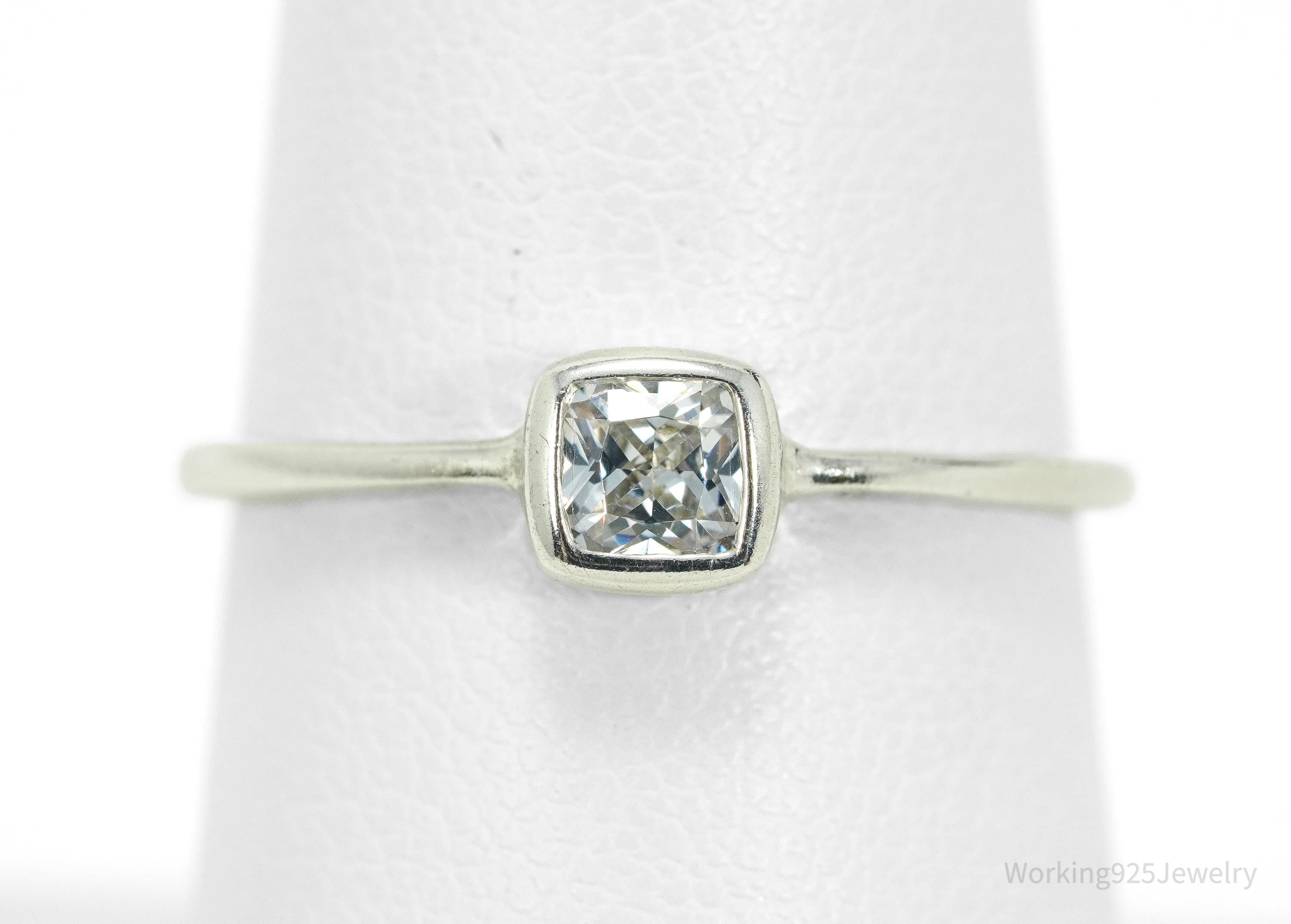 Vintage Cubic Zirconia Sterling Silver Ring - Size 7.25