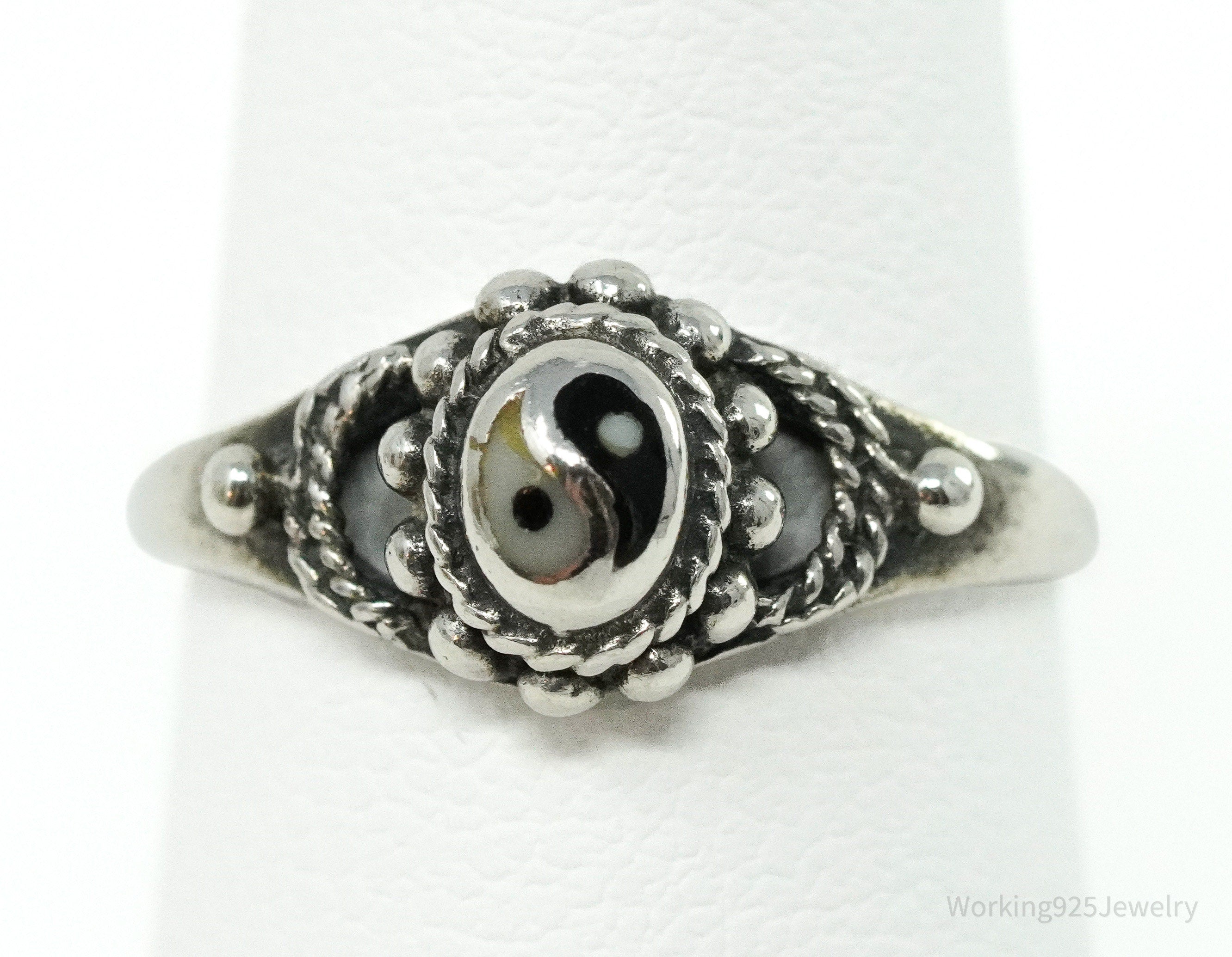 Vintage Black & White Onyx Yin Yang Sterling Silver Ring Size 5