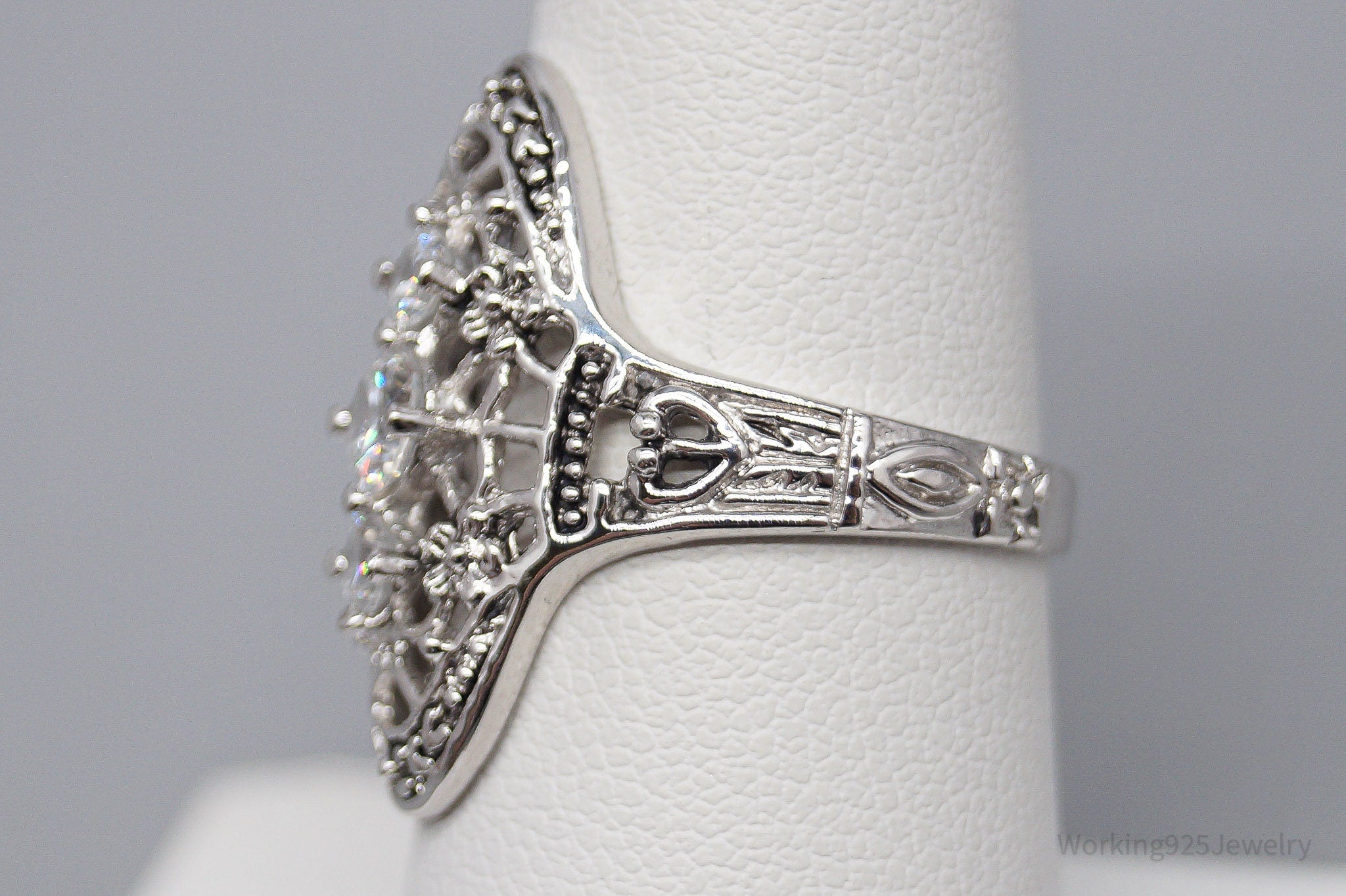 Vintage Cubic Zirconia Sterling Silver Ring - Size 7